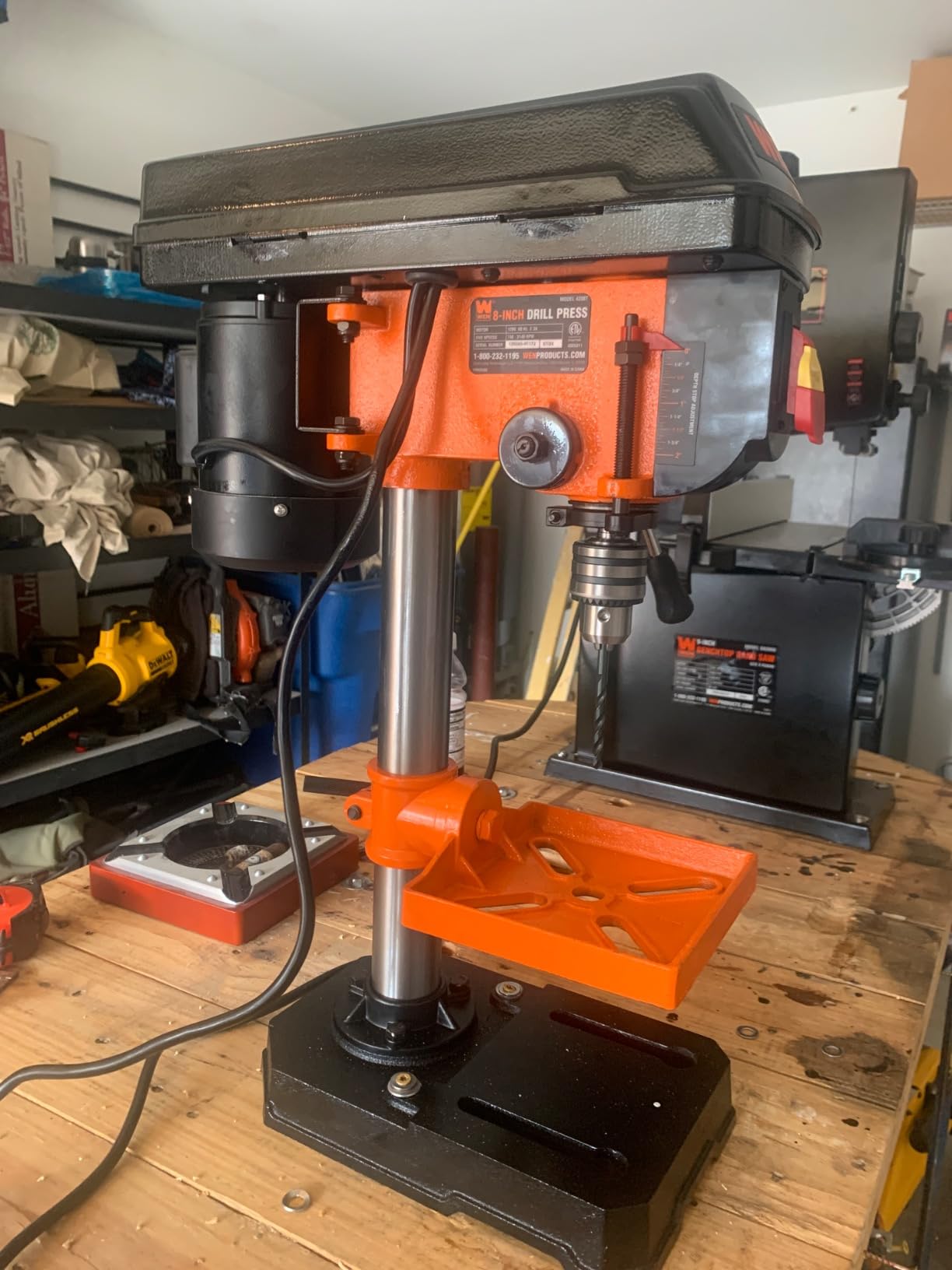 WEN 4208T 2.3-Amp 8-Inch 5-Speed Cast Iron Benchtop Drill Press, Black/Orange customer photo 2