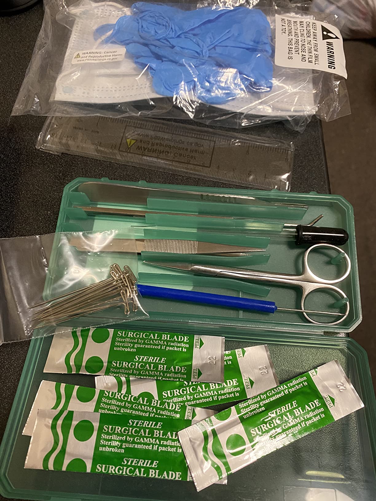 Precision Plus Dissection Kit - 24-Piece Biology Kit - 9 Stainless Steel Instruments - Extra Blades & T-Pins - Biology Students & Faculty - Assorted Color Cases customer photo 1