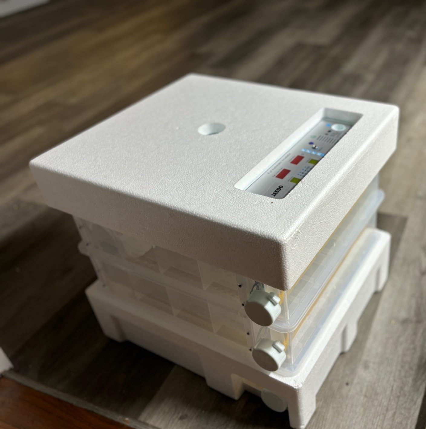 JAEDO 170 Egg Incubator Poultry Hatcher with Fully Automatic Egg Turning and Temperature Humidity Control for Chickens Ducks Goose Birds, Built-in Egg Candler (176) customer photo 1