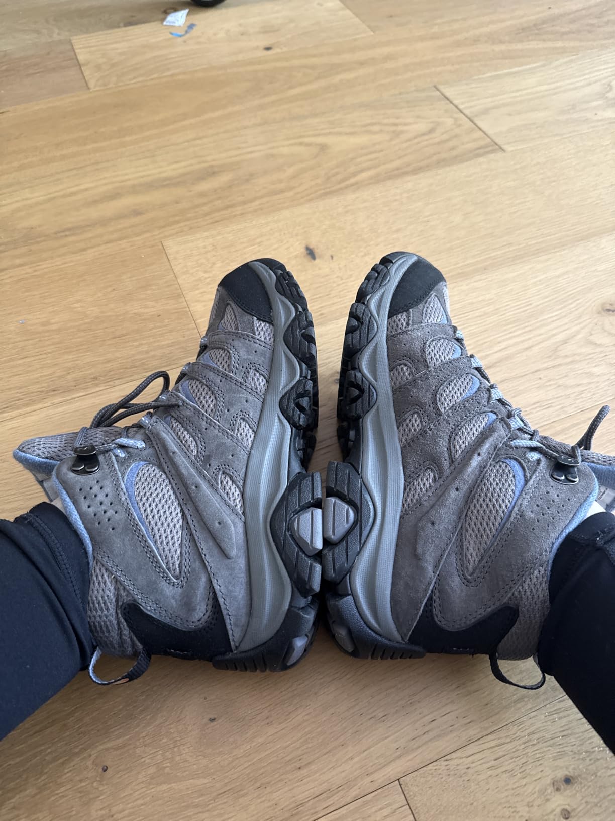 Merrell Women's Moab 3 Mid Waterproof Hiking Boots customer photo 1
