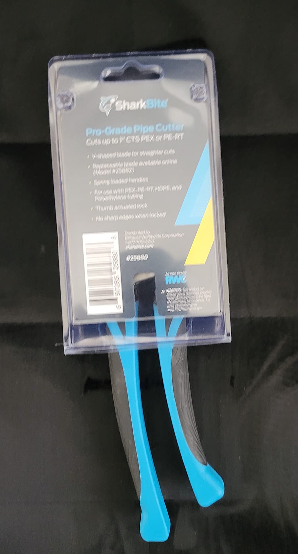 SharkBite Pro-Grade PEX Cutter, Cuts 1/4 Inch to 1 Inch CTS, 25880 customer photo 1