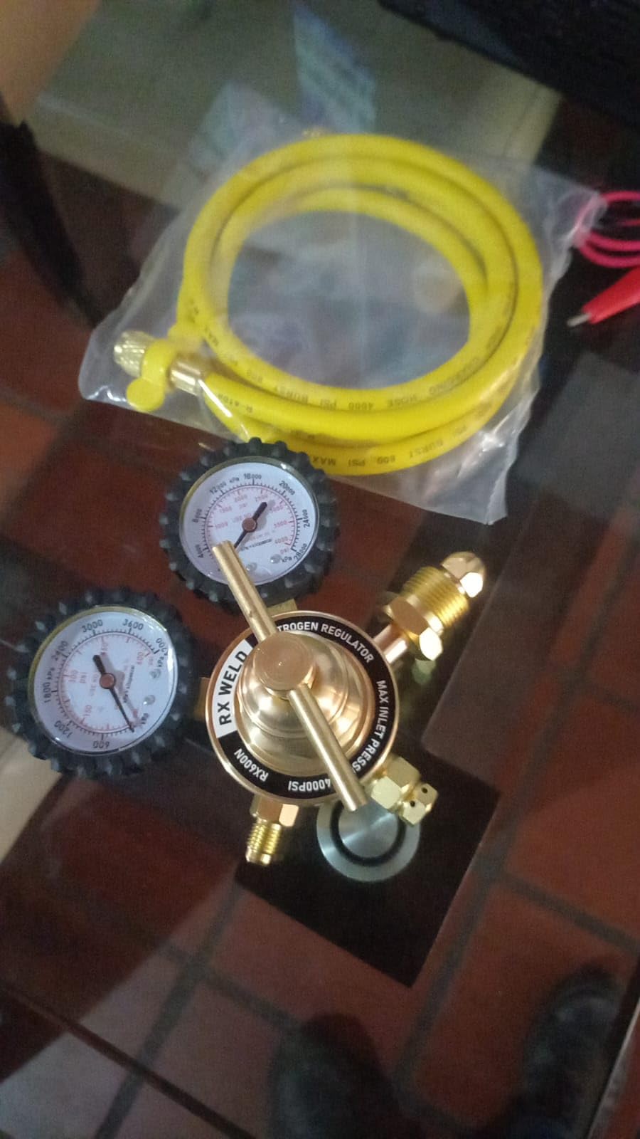 RX WELD Nitrogen Regulator with 0-600 PSI, CGA580 Inlet, 1/4-Inch Male Flare Outlet Connection, Nitrogen Tank Regulator with 5Ft Refrigeration Hose customer photo 2