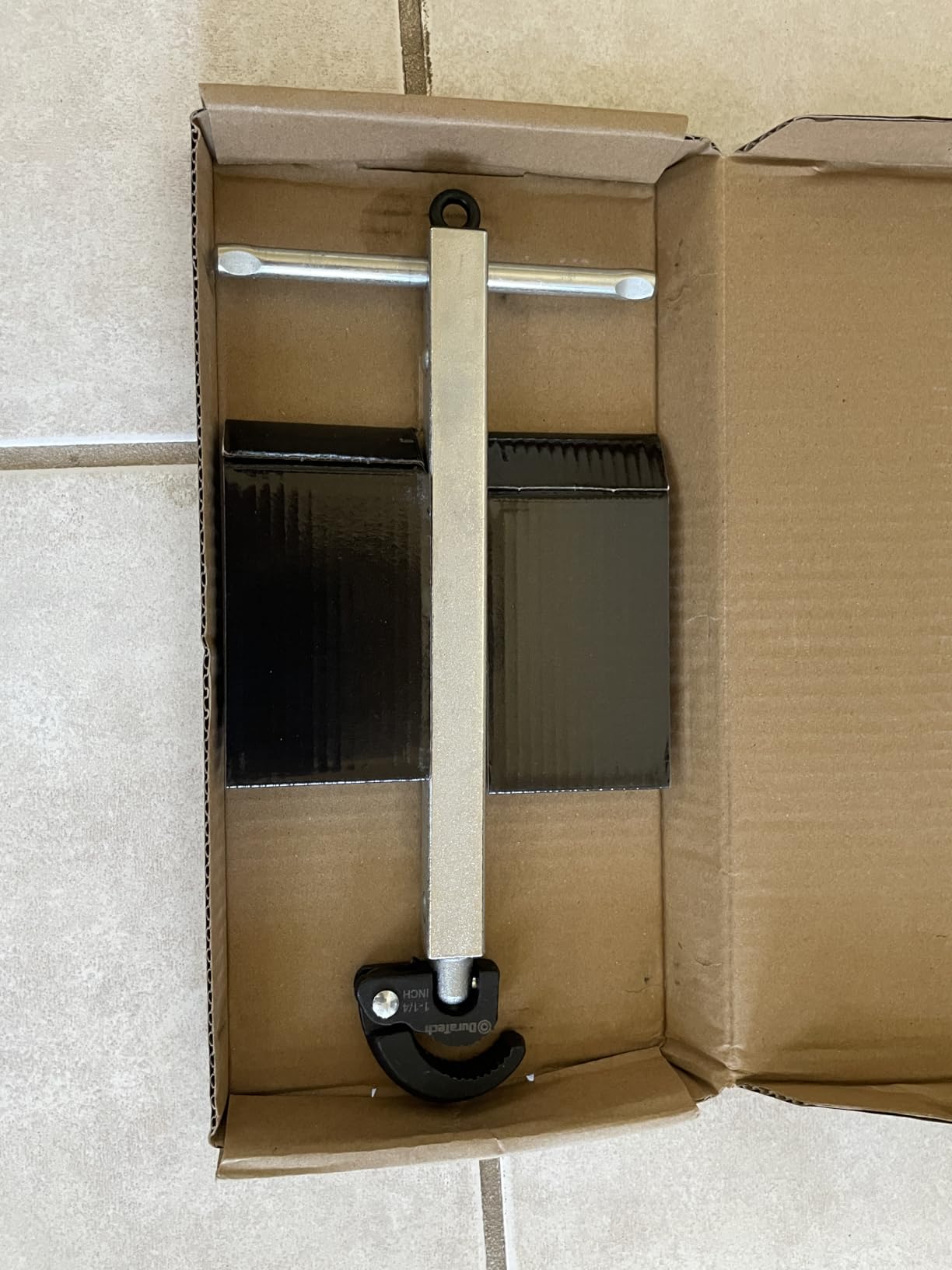 DURATECH Telescoping Basin Wrench, Sink Wrench, Adjustable 3/8'' to 1-1/4'' Capacity Jaw with 10