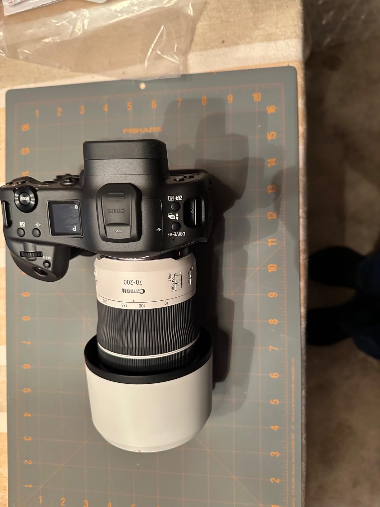 EOS R3 Mirrorless Camera (Body Only), Full-Frame Camera, 6K 60p RAW, 4K 120p Video, 24.1 Megapixel CMOS Sensor, DIGIC X Image Processor, for Sports, Action, Black customer photo 2