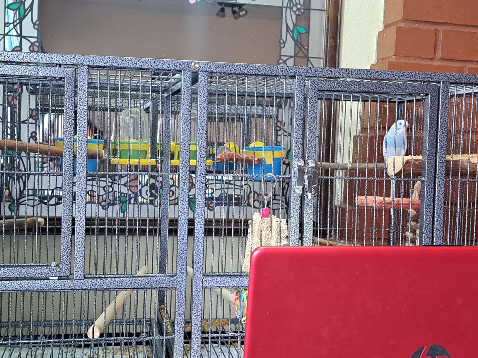 Yaheetech Stackable Divided Breeder Breeding Parakeet Bird Cage for Canaries Cockatiels Lovebirds Finches Budgies Small Parrots with Rolling Stand, White customer photo 2