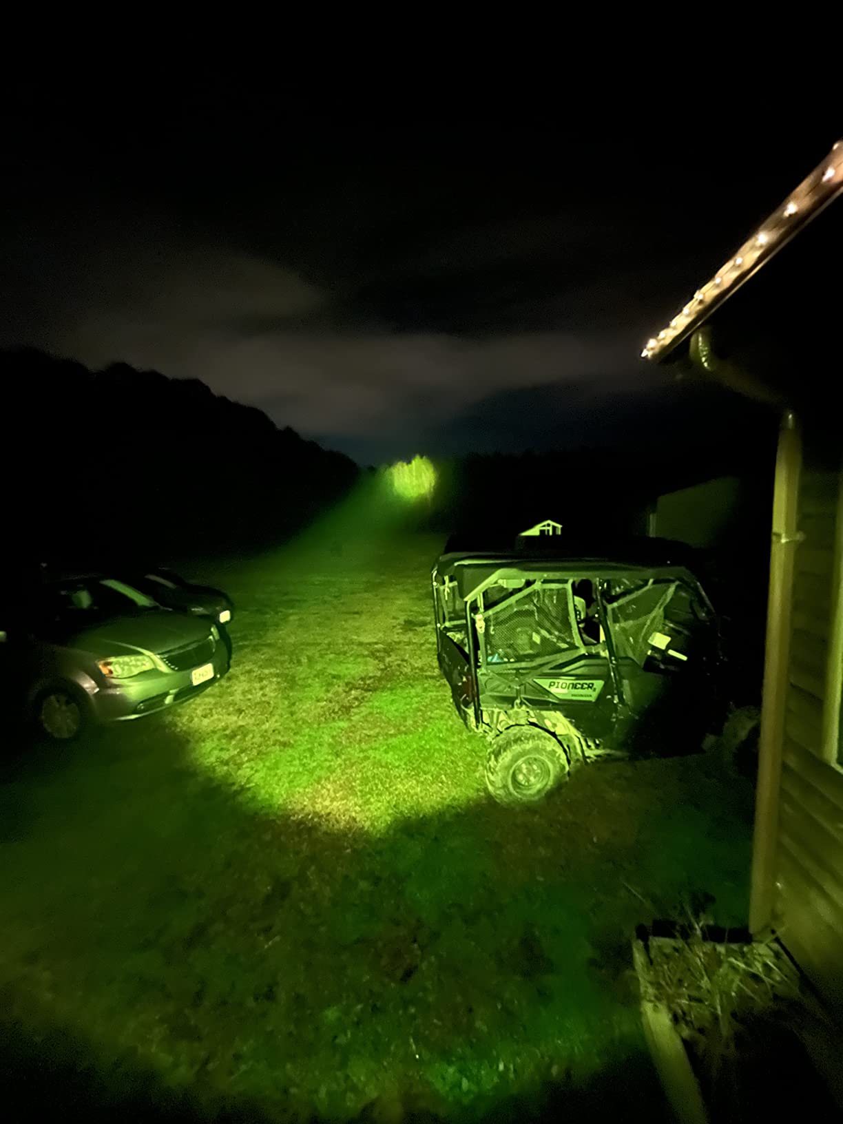 MIXILIN Rechargeable Spotlight, 2,000,000 Lumens Handheld Hunting Flashlight Led Spot Light with Cob Light and Solar Panels, Lightweight and Super Bright Spotlight for Hunting Boating Camping customer photo 1