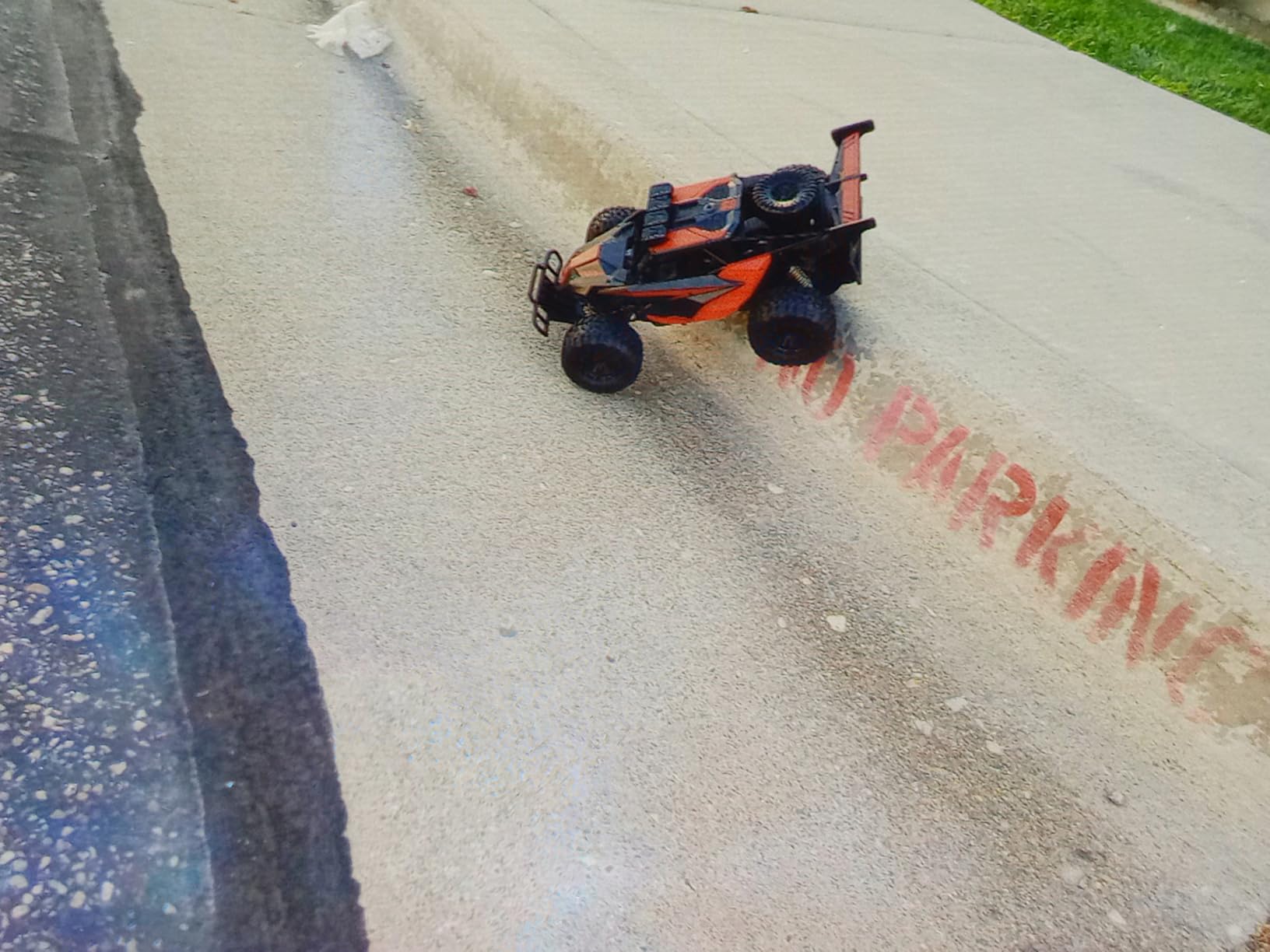 BLUEJAY Remote Control Car, 2.4GHz High Speed 33KM/H RC Cars Toys, 1:12 Monster RC Truck Off Road with LED Headlight and Rechargeable Battery Gifts for Adults Boys 8-12 customer photo 1