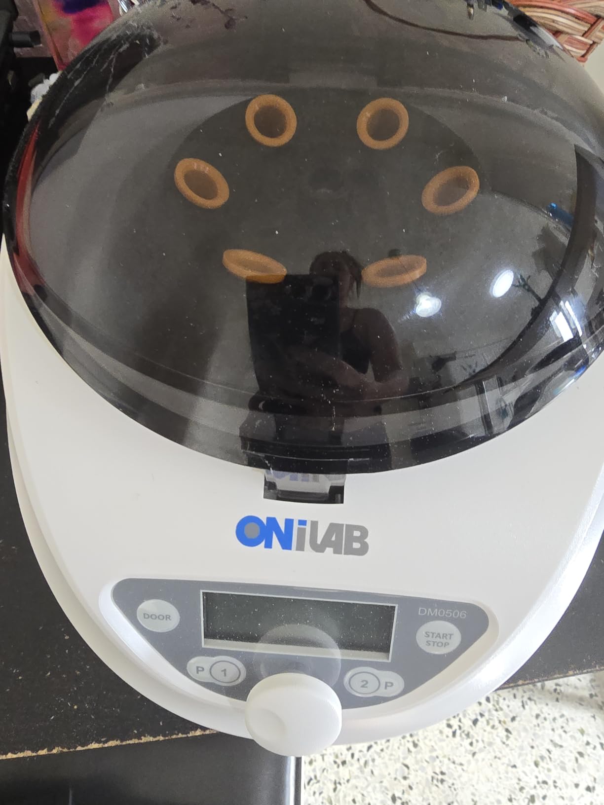 ONiLAB Lab PRP Benchtop Centrifuge customer photo 2