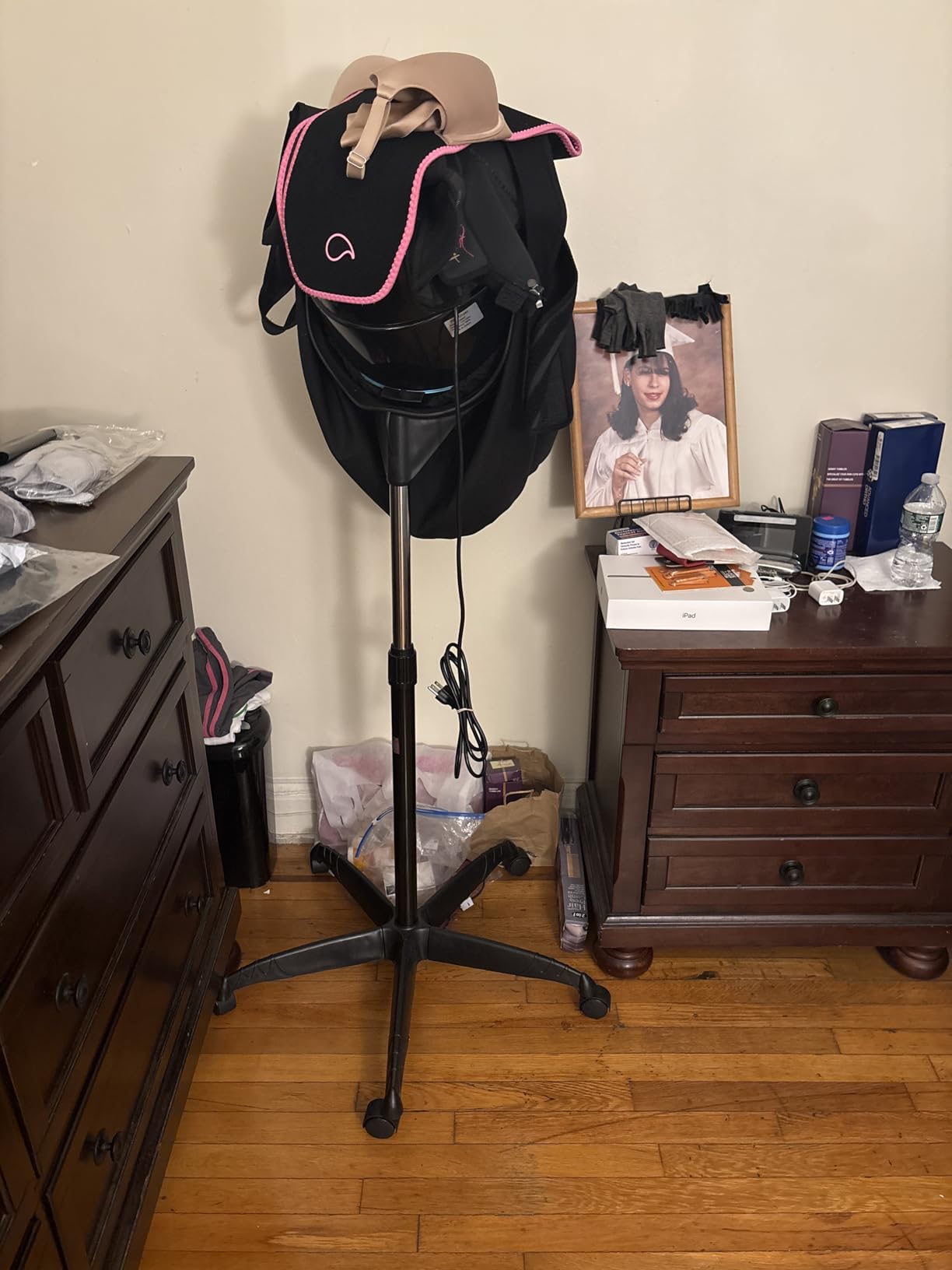 JupiterForce Professional Hooded Floor Hair Dryer 1300W Adjustable Stand Up Bonnet Hair Dryer with Rolling Wheels for Home Salon Spa Beauty Equipment, Black customer photo 1