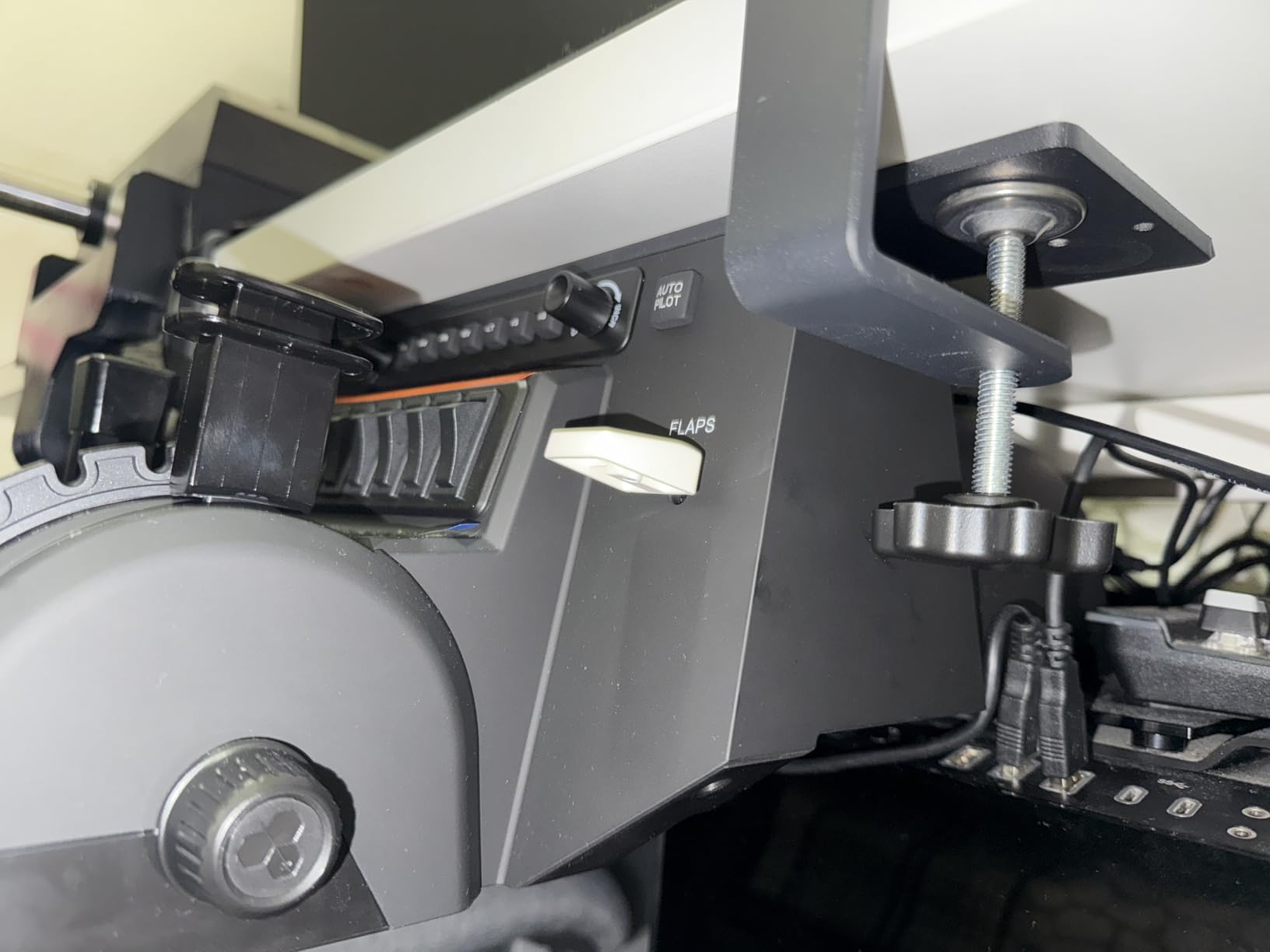 Desk Mount for Honeycomb Bravo Throttle Quadrant Alpha Flight Controls Sierra TPM Module and Logitech Yoke with Allen Key and Self-Tapping Screw customer photo 2