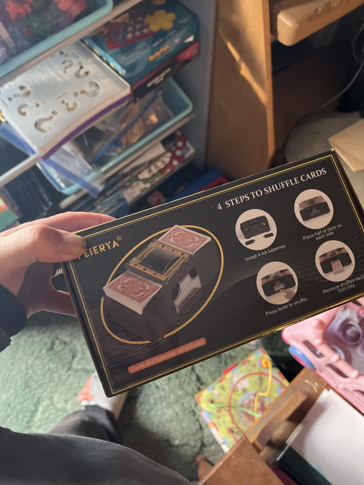 FEIERYA Automatic Card Shuffler 2/1/4/6 Deck, Battery-Operated Electric UNO Poker Shuffler, Playing Card Shuffler for Home Card Game, Travel customer photo 2