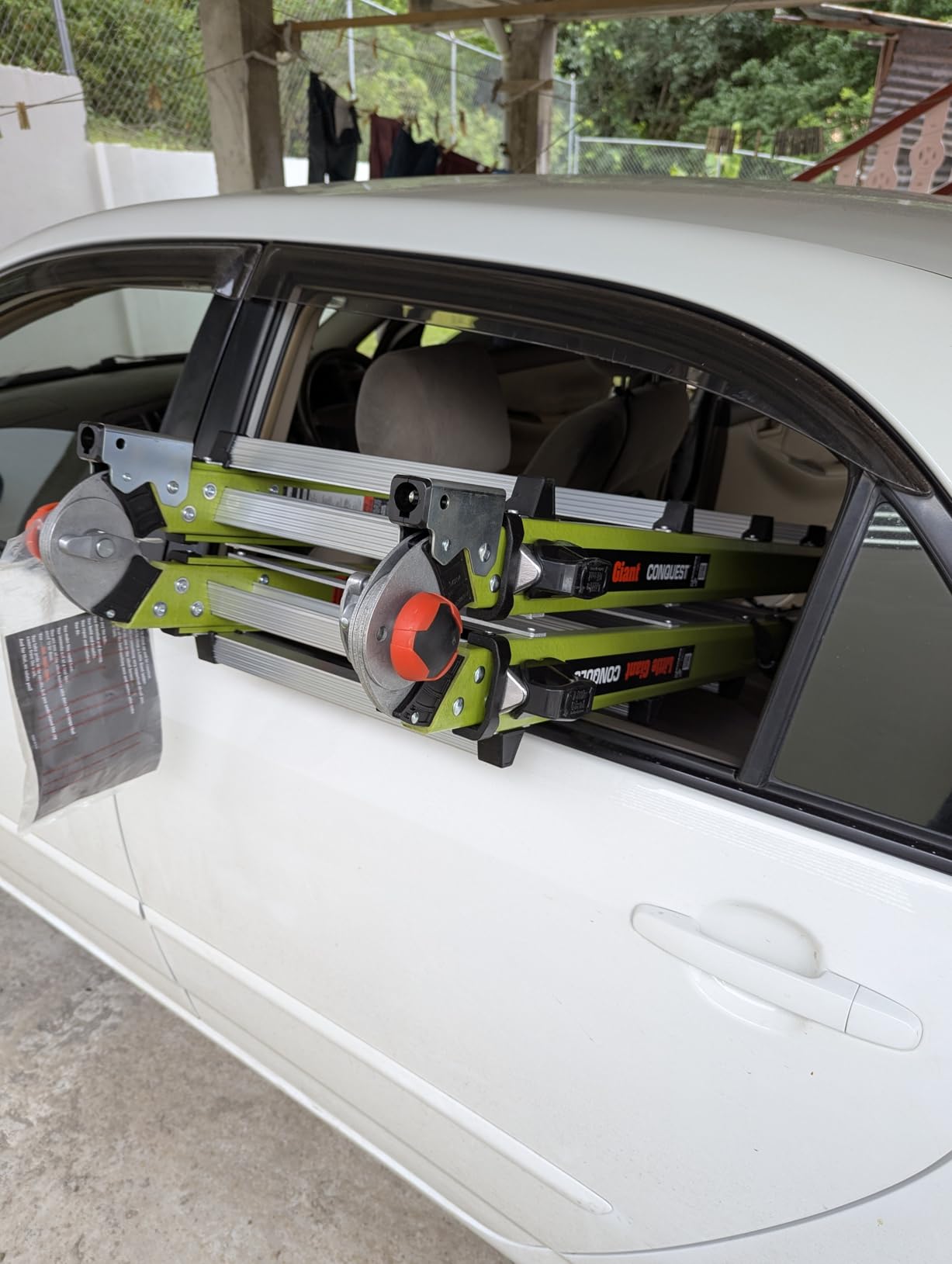 Little Giant Ladders Systems Conquest 2.0, M22, 22ft, Multi-Position Ladder, Fiberglass, Type 1A, 300 lbs Weight Rating, (17122-001), Green customer photo 2
