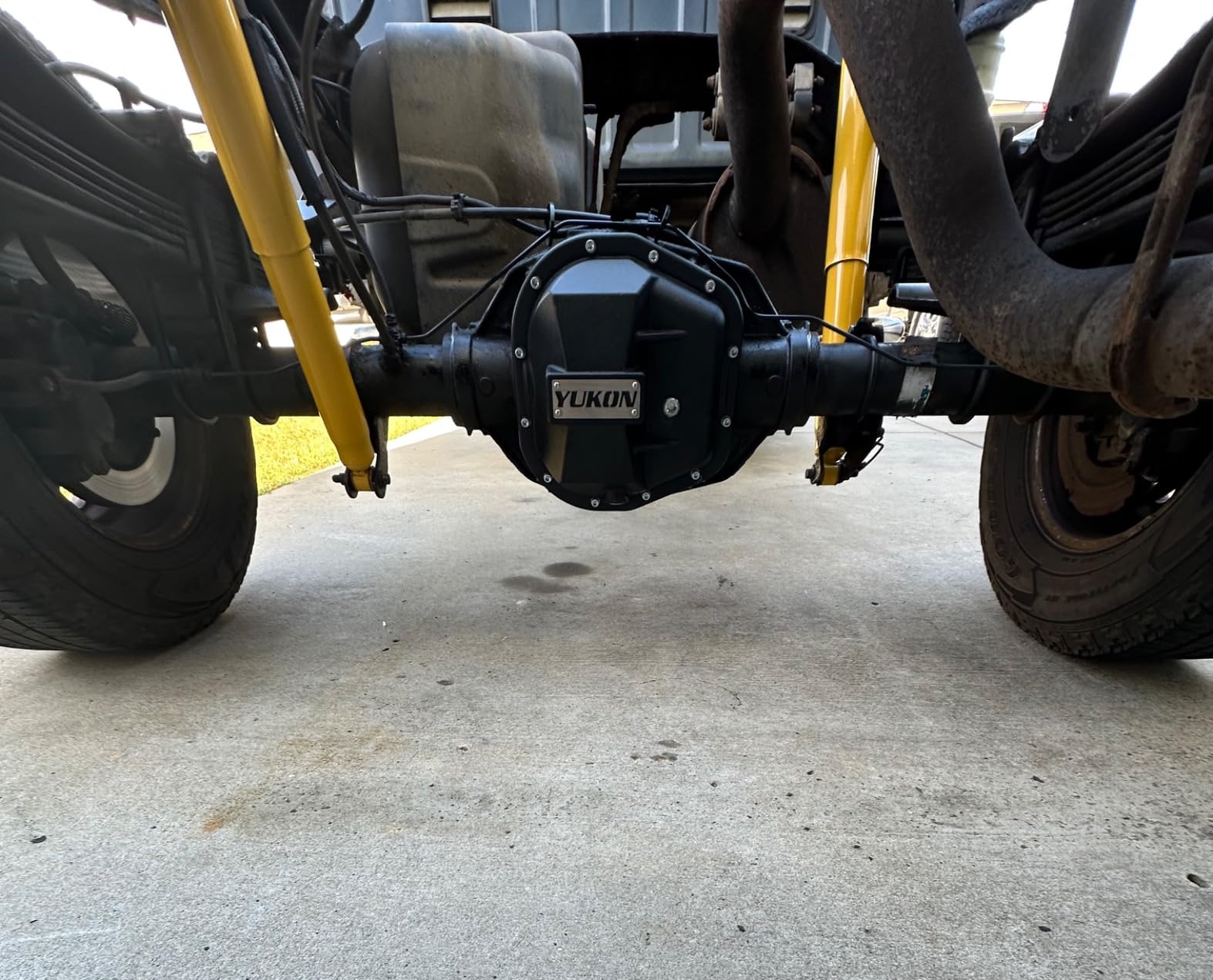 Yukon Hardcore Nodular Iron Cover for Ford 10.5