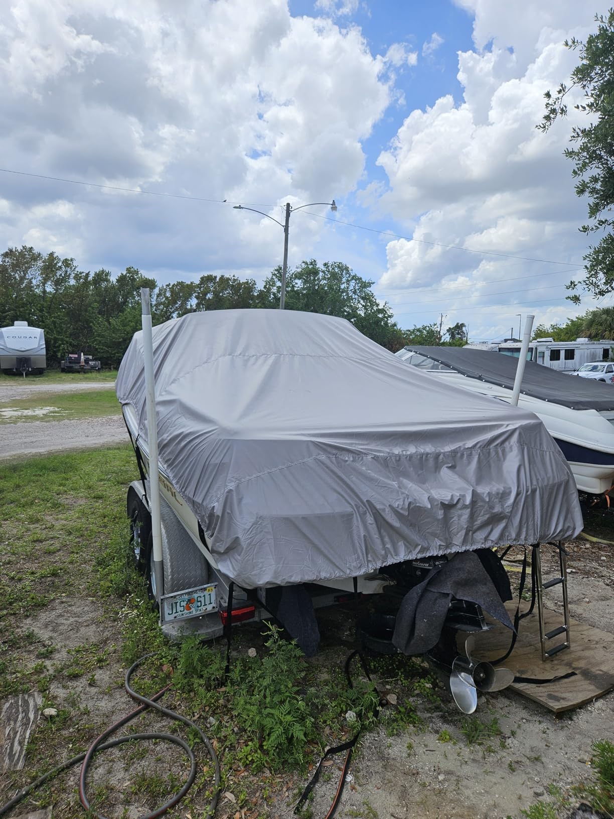 Heavy Duty 1200D PU Waterproof Boat Cover, 17'- 19' Trailerable Marine Grade Polyester Canvas, Fits 17-19ft V-Hull, Tri-Hull, Fishing Boat, Runabout, Pro-Style Bass Boat customer photo 1