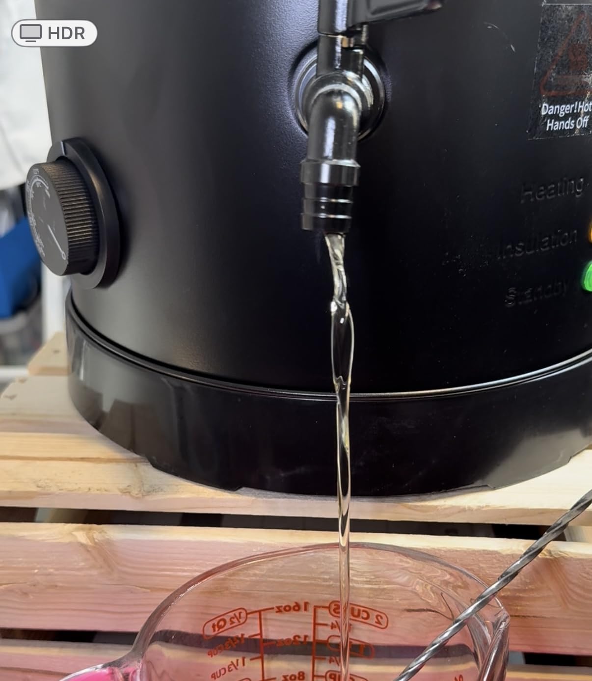 TOAUTO WMF-8L Large Wax Melter for Candle Making, Electric Wax Melting Container Holds 8L Melted Wax with Patented Heating Core Spout & Bottom Design for Commercial Candle Maker Use customer photo 2
