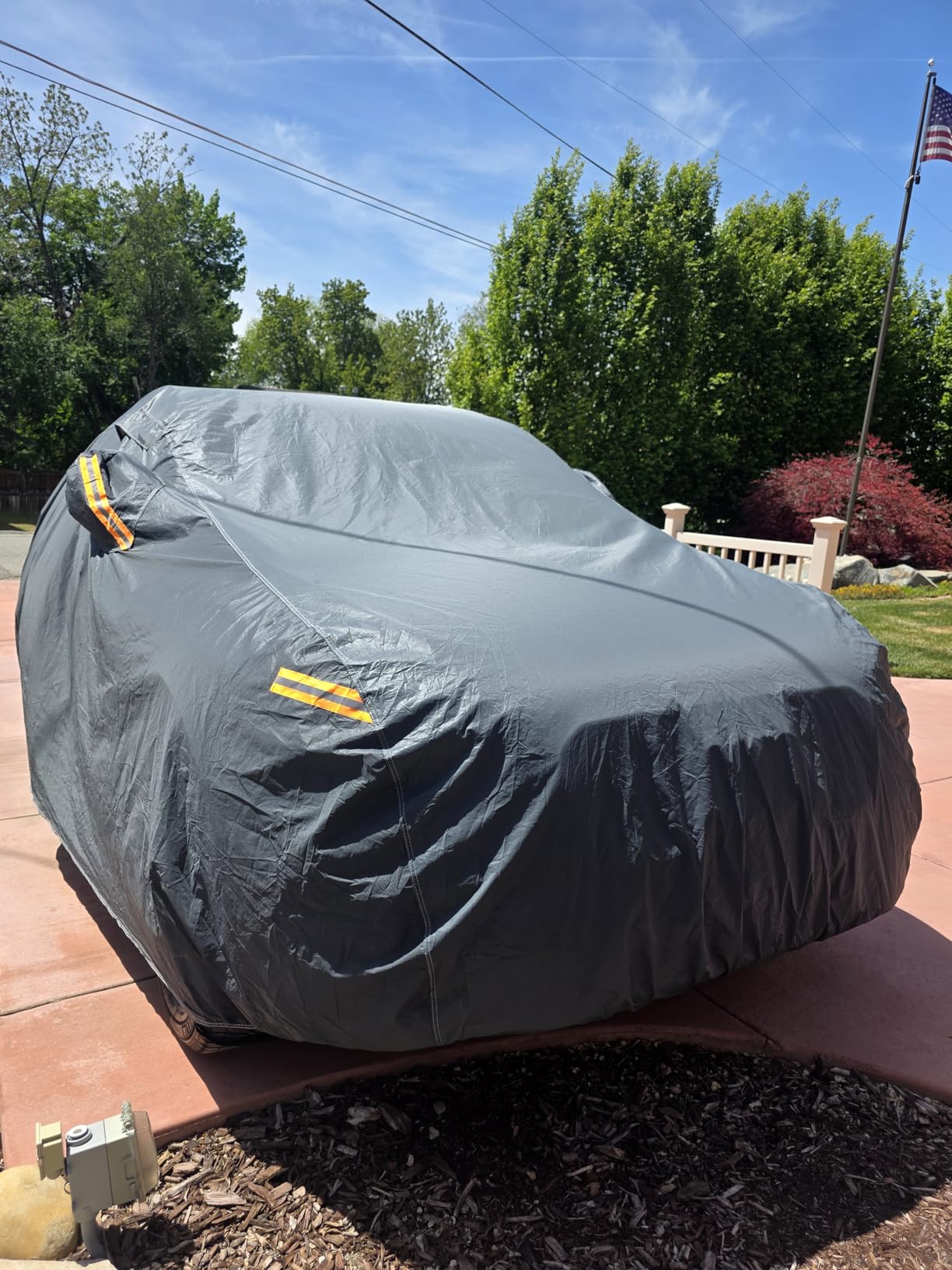 GUNHYI 16 Layers Heavy Duty SUV Car Cover Waterproof All Weather, Universal Fit Ford Explorer, Toyota Highlander, Kia Telluride, Hyundai Palisade, Honda Pilot customer photo 2