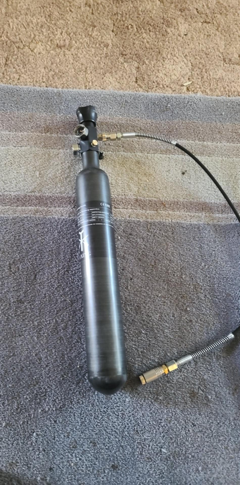 TUXING 30Mpa 4500Psi Carbon Fiber HPA Tank, 0.7L 42Cu in 700cc Composite Cylinder Paintball Hunting for PCP Air Rifle Gun Daystate and FX Thread M18 * 1.5 customer photo 1