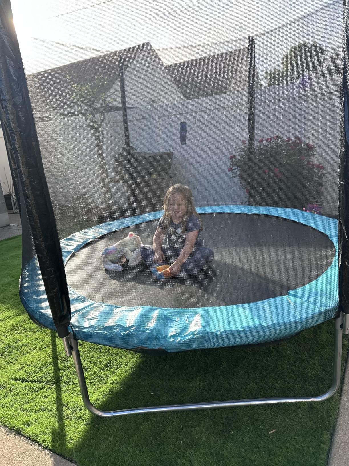 AOTOB 8FT 10FT 12FT 14 FT 15FT Trampoline with Safety Enclosure Net, Outdoor Trampoline with Basketball Hoop, Heavy Duty Jumping Mat customer photo 1