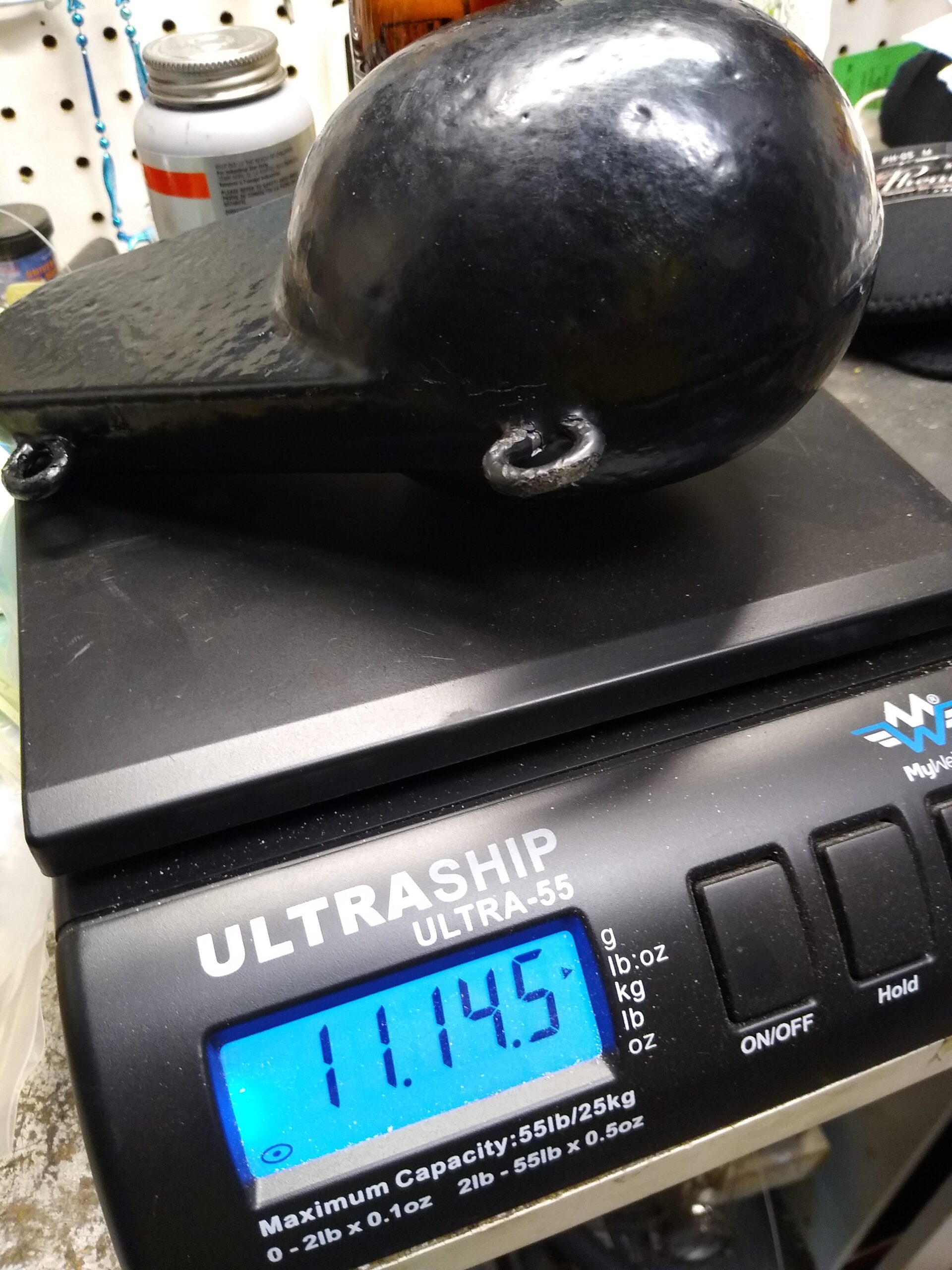 Extreme Max 3006.6902 Coated Keel-Style Downrigger Weight - 6 lbs. with Silver Flash customer photo 2