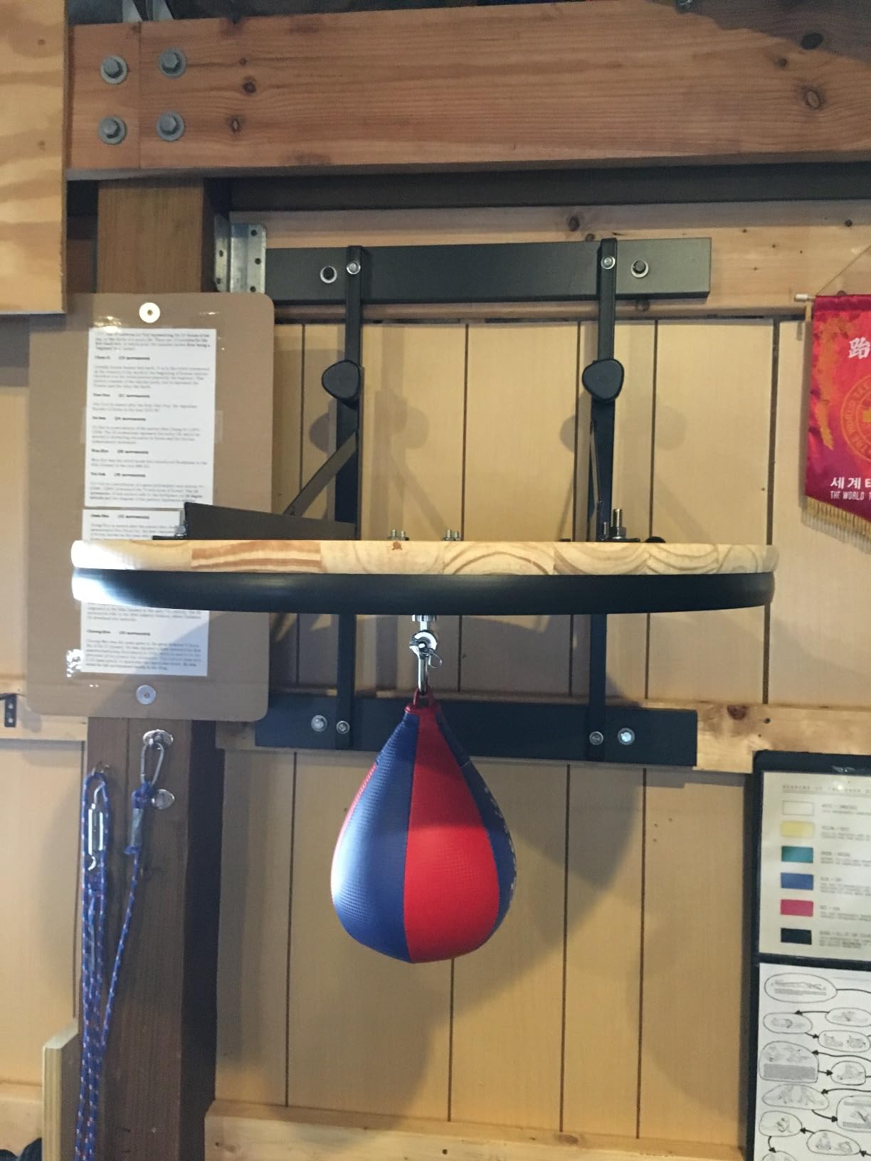 Soozier Adjustable Speed Bag Platform, Wall Mounted Speed Bags for Boxing, with 360-Degree Swivel and 10'' Speedbag customer photo 1