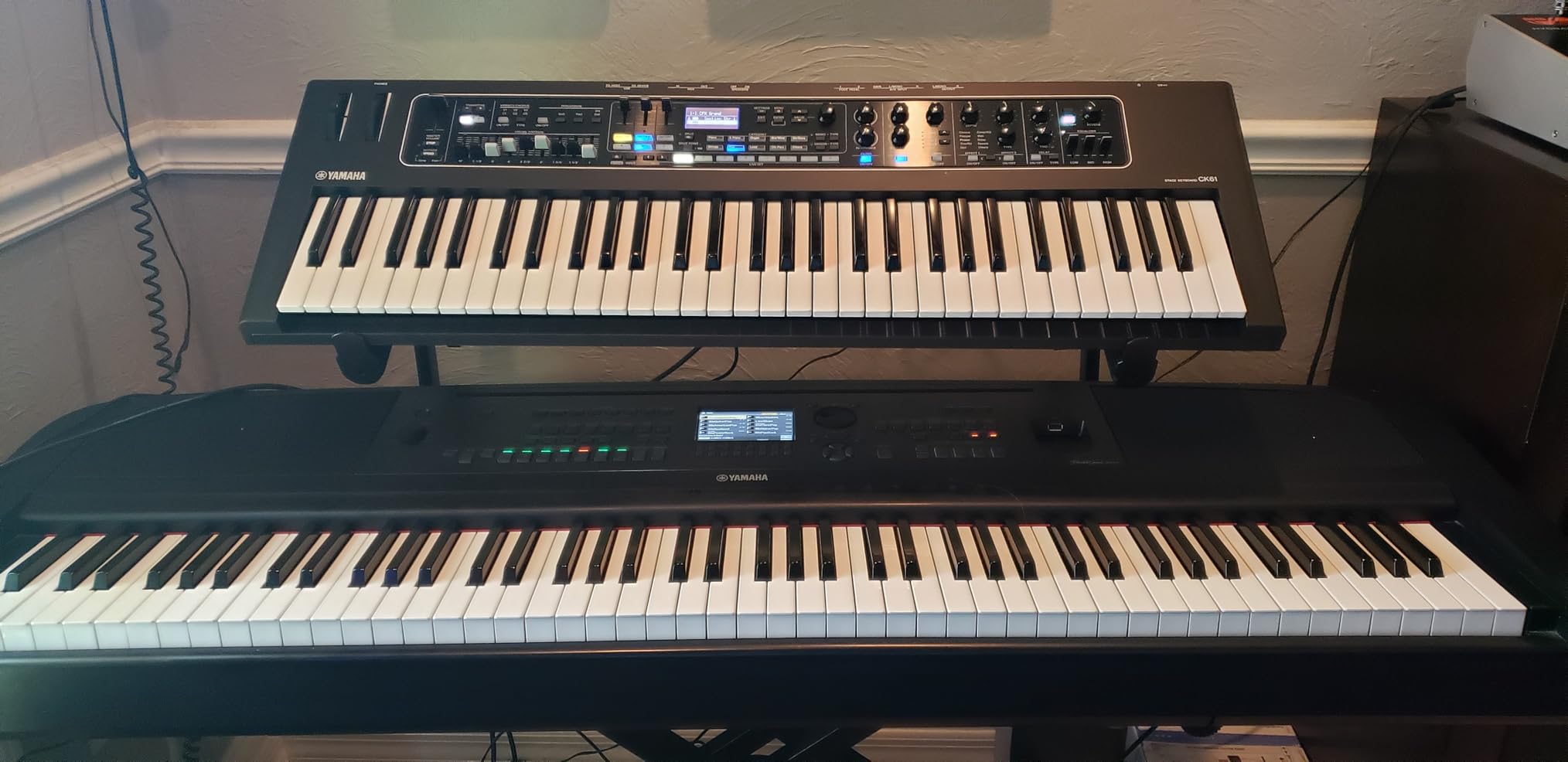 Yamaha CK Series 61-Key Stage Keyboard with Built-In Speakers, Black (CK61) customer photo 2