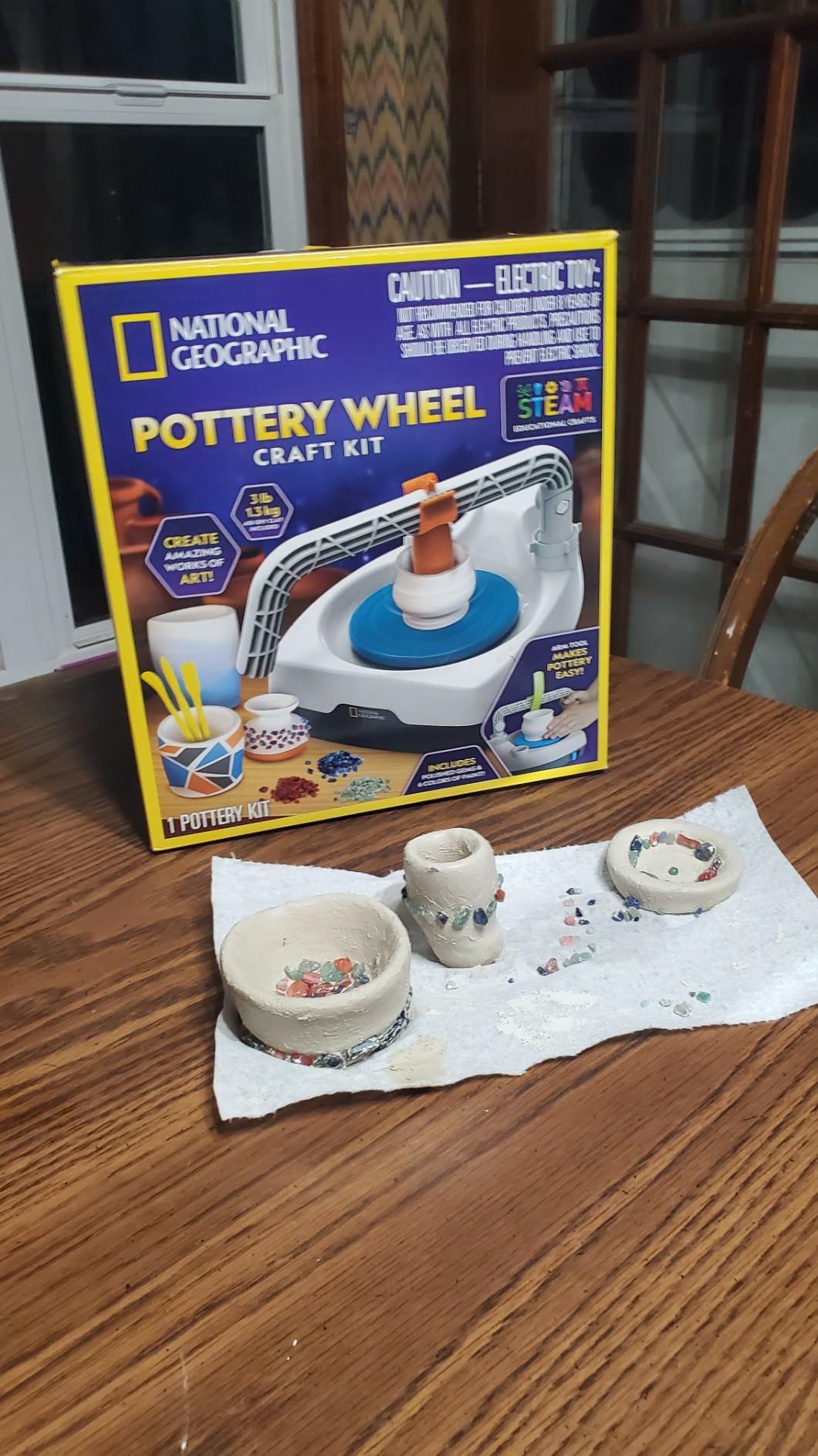 NATIONAL GEOGRAPHIC Deluxe Pottery Wheel Kit - Complete Starter Pottery Set, Plug-In Motor, 3 lbs. Air Dry Clay, Gemstone Chips, Sculpting Tools, Patented Arm Tool, Paints & More customer photo 2