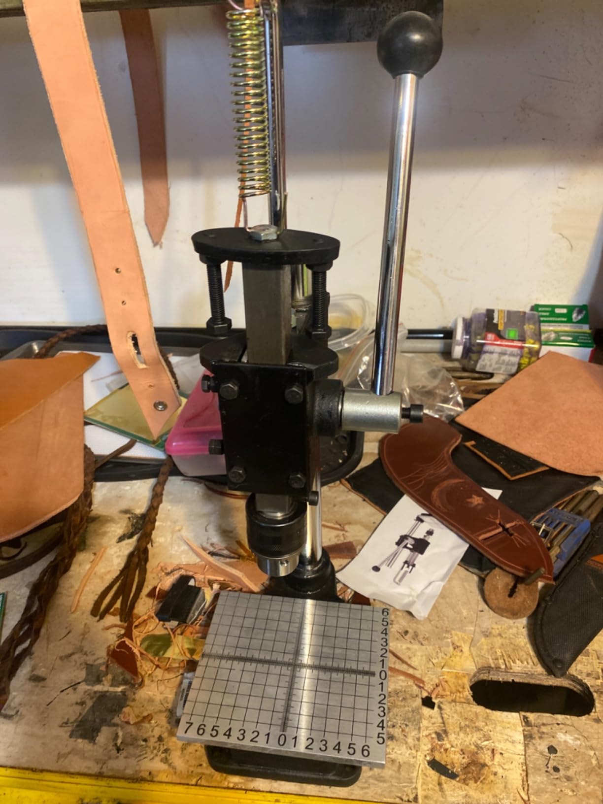 Leather Press Leather Hole Puncher Upgraded Hand Punching Machine for DIY Craft Punching Holes Cutting, Forming Pressing,Install Rivets and Snap Buttons (with Aluminum Plate and 16pcs Tools) customer photo 1