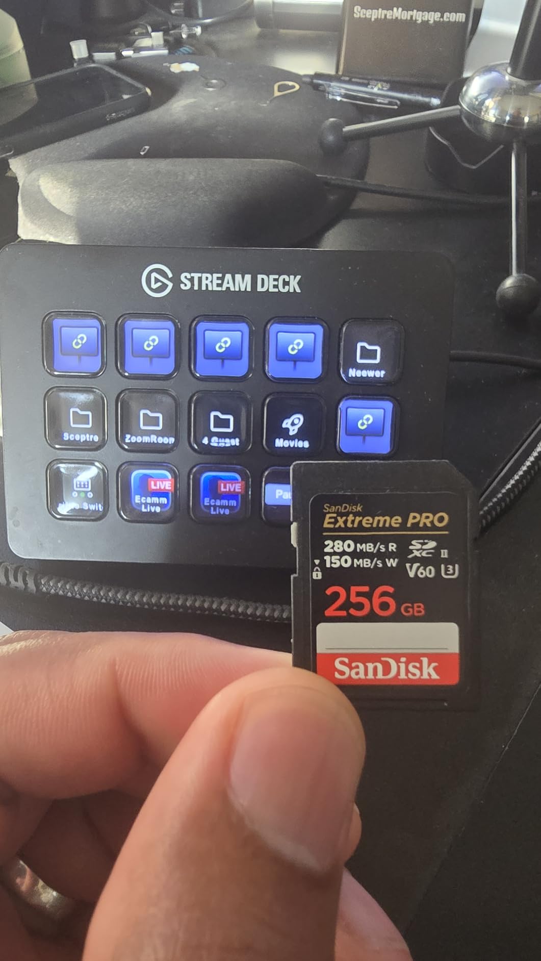 SANDISK 256GB Extreme PRO SDXC UHS-II Memory Card - C10, U3, V60, 6K, 4K UHD, SD Card - SDSDXEP-256G-GN4IN customer photo 1