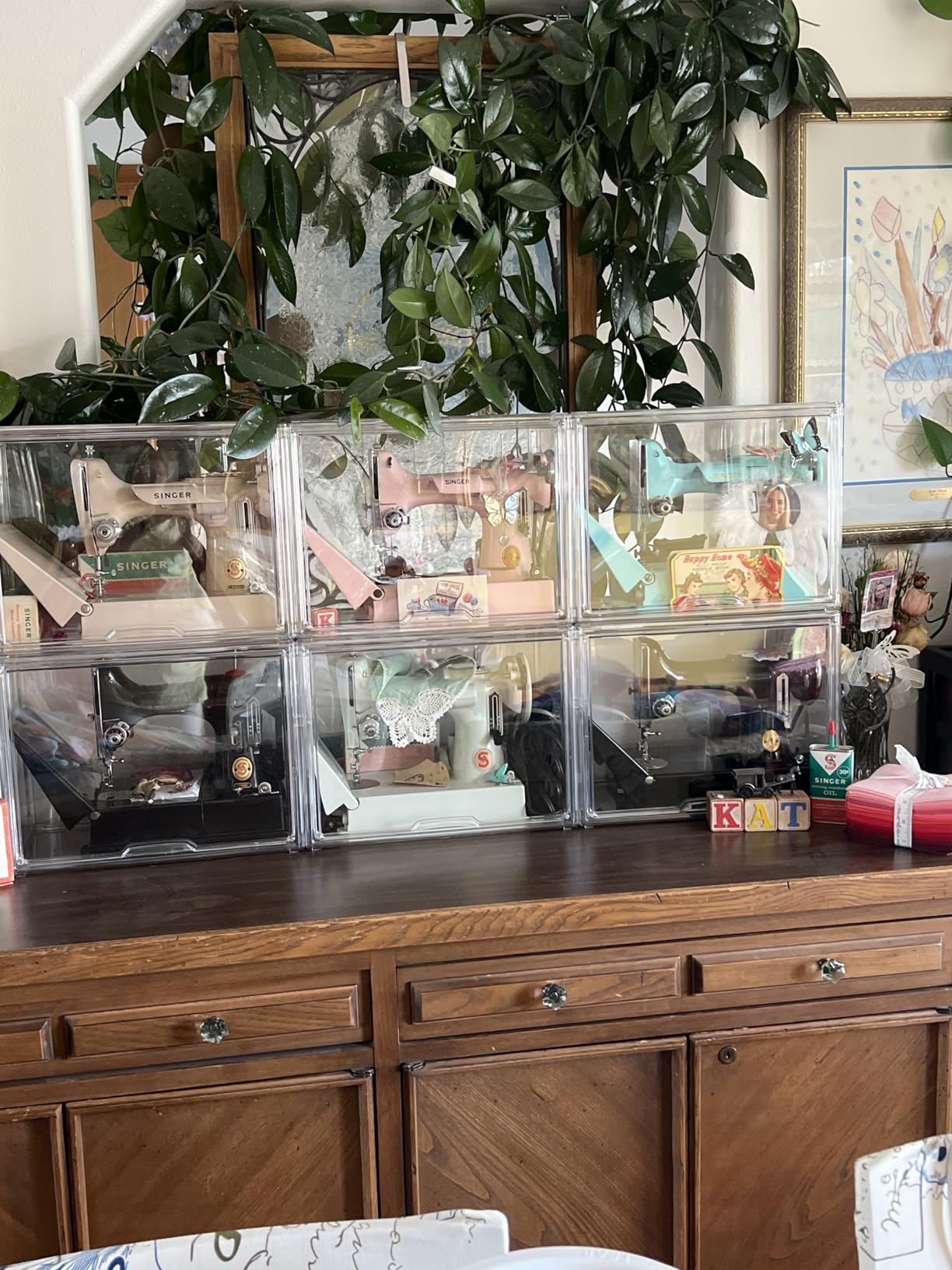 GUDEMAY Clear Stackable Plastic Storage Bins with Magnetic Lid, Dustproof Book & Cosmetic Acrylic Display Cases, Large Figures Collectibles Showcase, Shoe Box, Protection Organizer (L, Count, 3) customer photo 2