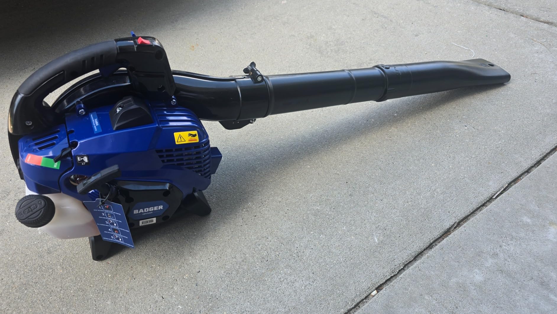 WILD BADGER POWER Leaf Blower Backpack, 53cc Gas Powered Strong Air Flow 559CFM 174MPH, Light Weight 19.6lbs customer photo 2