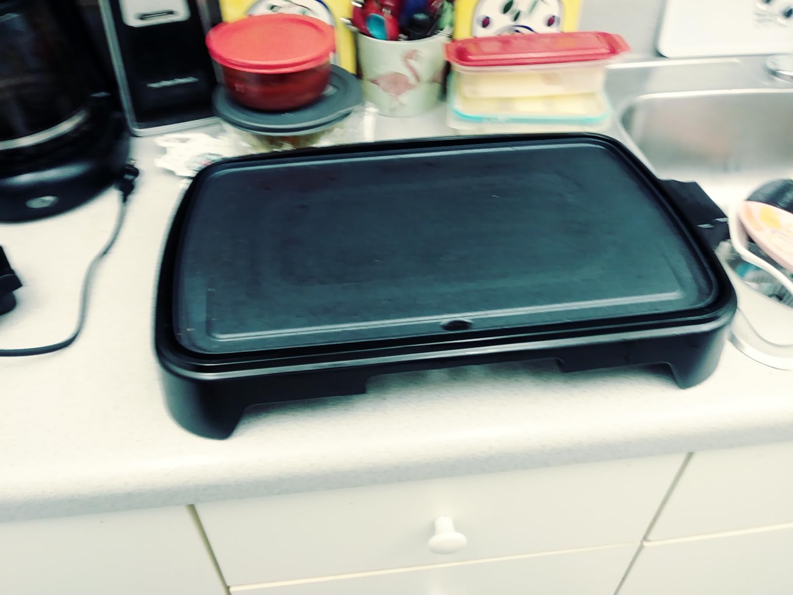Chefman Electric Griddle with Removable Temperature Control, Immersible Flat Top Grill, Burger, Eggs, Pancake Griddle, Nonstick Easy Clean Cooking Surface, Slide Out Drip Tray, 10 x 16 Inch customer photo 1