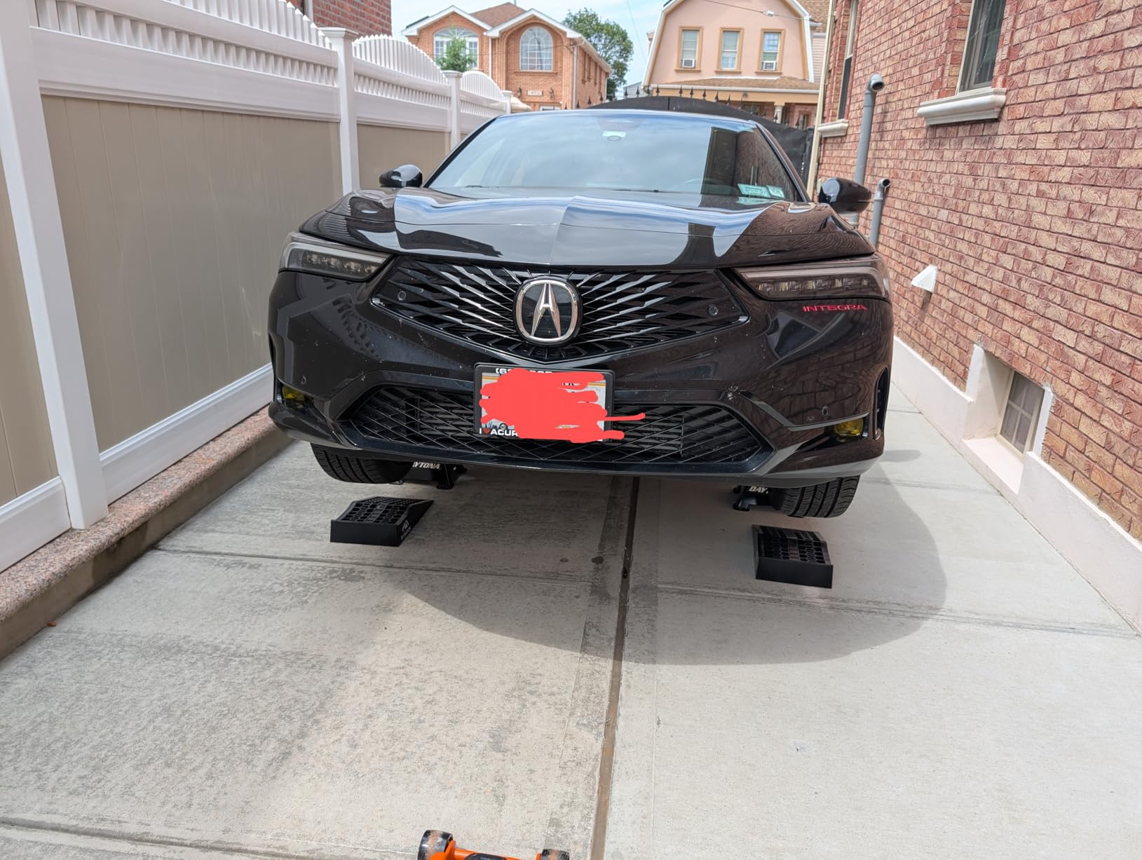 ROBLOCK Heavy Duty Low Profile Car Ramps for Oil Changes, Portable Car Ramps for Low Cars High Lift and Jack Support, Vehicle Ramps for Garage, 35.63''x12''x8.07'', G.V.W 13000 LBS, 2 PCS customer photo 1
