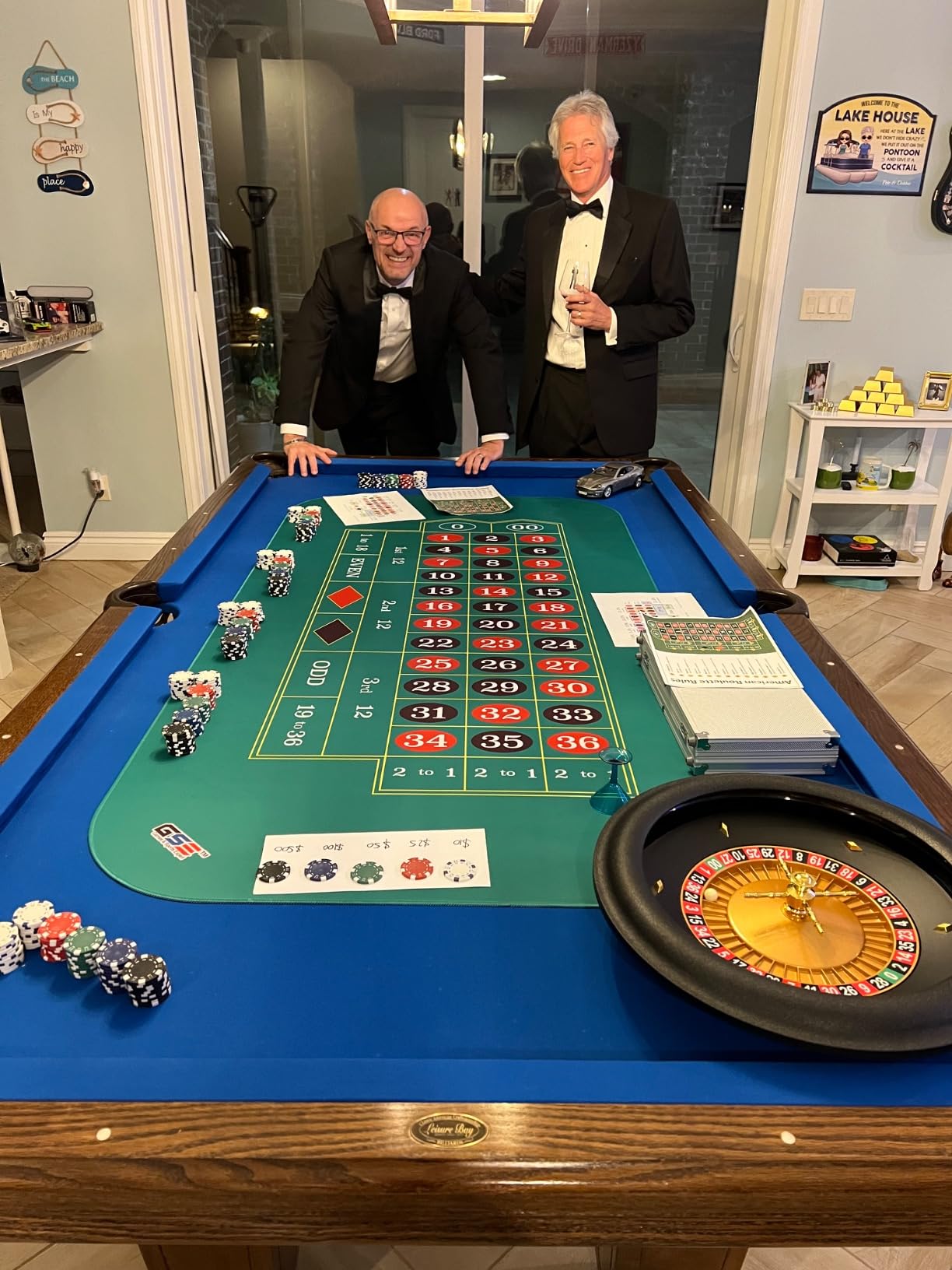 GSE Games & Sports Expert Casino Twin Craps Tabletop Layout Mat with Carrying Bag, Non-Slip Rubber Craps Dice Game Table Top Mat customer photo 1
