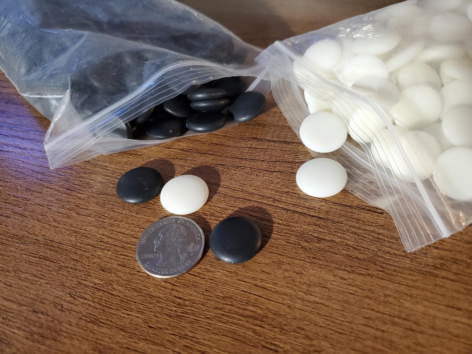 360 Pcs Go Chess Broken Resistant Game Stones for Strategy Play for Baduk and Weiqi Enthusiasts Ideal for Home and School Use customer photo 1