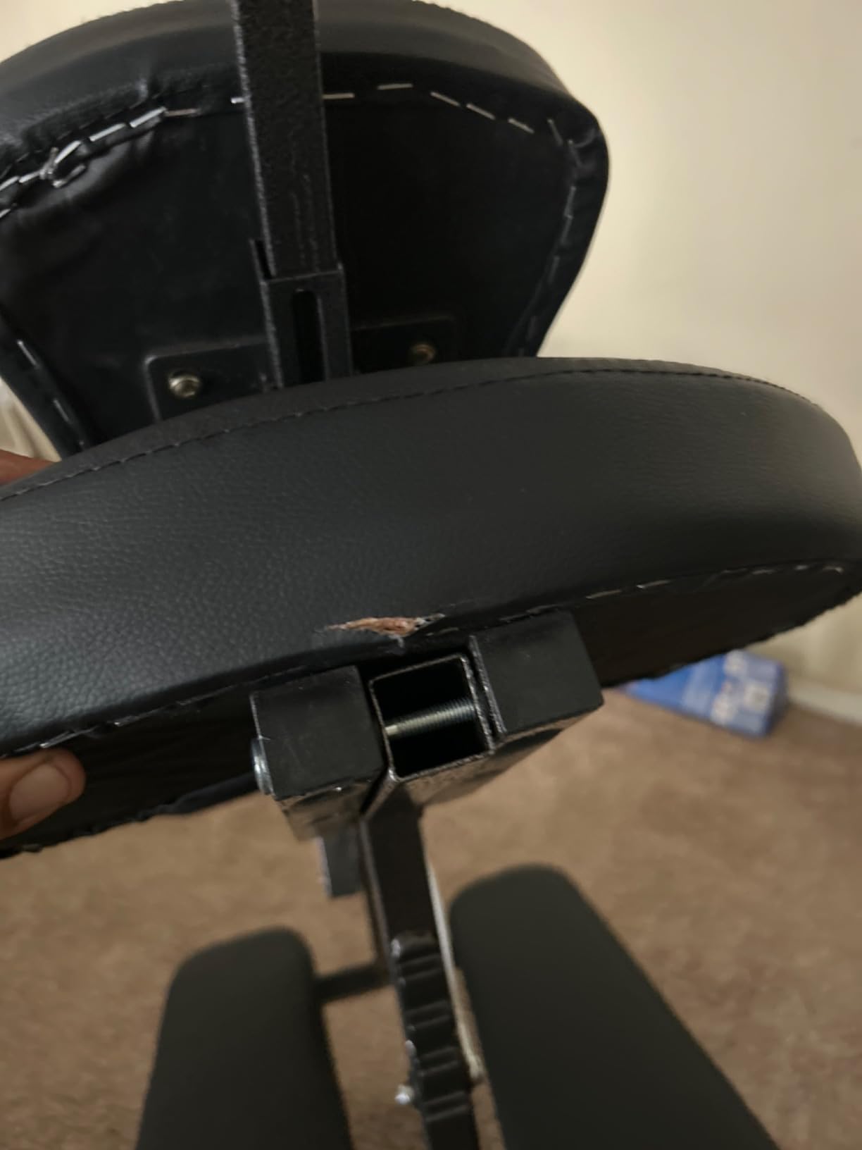 HomGarden Portable Massage Chair Foldable Portable Lightweight Massage Chair Leather Pad Travel Massage Tattoo Spa Chair w/Carrying Bag (Blue) customer photo 1