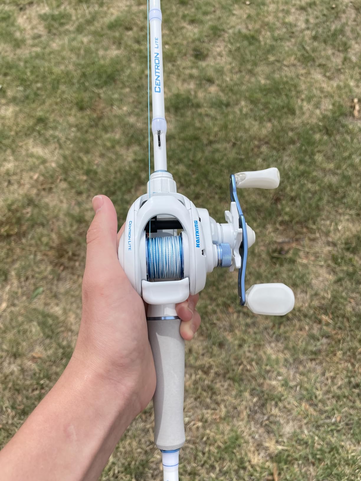 KastKing Centron Lite Fishing Rod and Reel Combo, IM6 Graphite 2Pc Blanks, Stainless Steel Guides with Ceramic Rings, Contoured EVA Handles & Fighting Butt, Split or Full Rear Handle Design, 13 Models customer photo 1