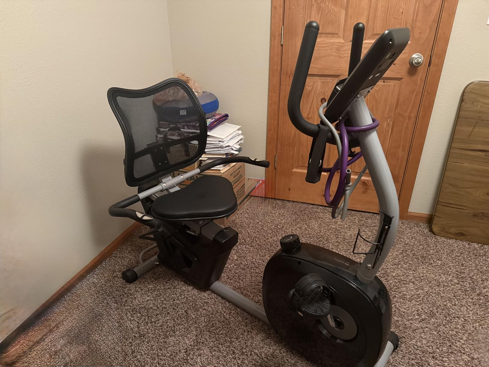 Recumbent Exercise Bike for Seniors - 400LB Weight Capacity Recumbent Bikes with Comfortable Seat, Pulse Sensor, 16-level Resistance, LCD Monitor customer photo 1