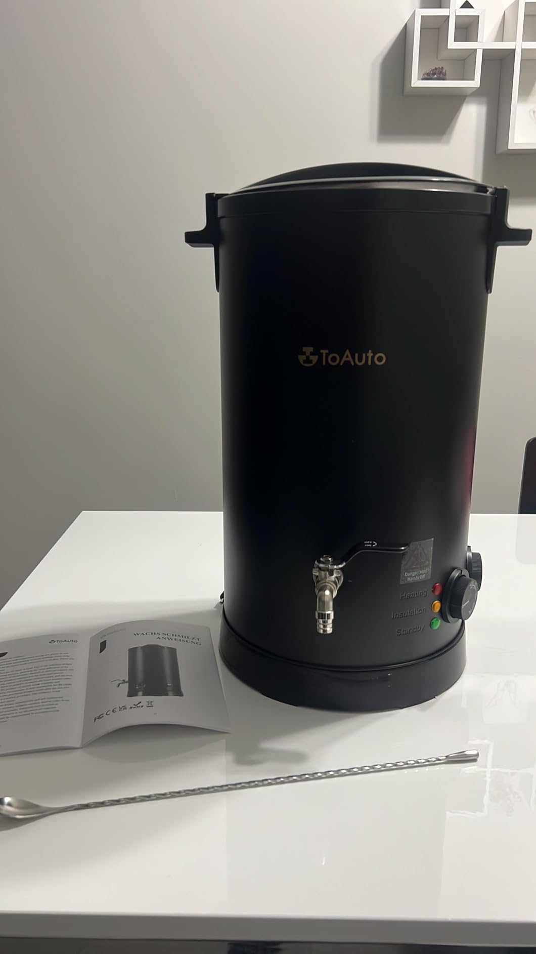 TOAUTO 20Lbs Wax Melter for Candle Making - Candle Wax Melting Pot with Three Power Adjustment 60 to 100 Degrees Temp Setting for Soy Wax Business Candle Making(Black) customer photo 1