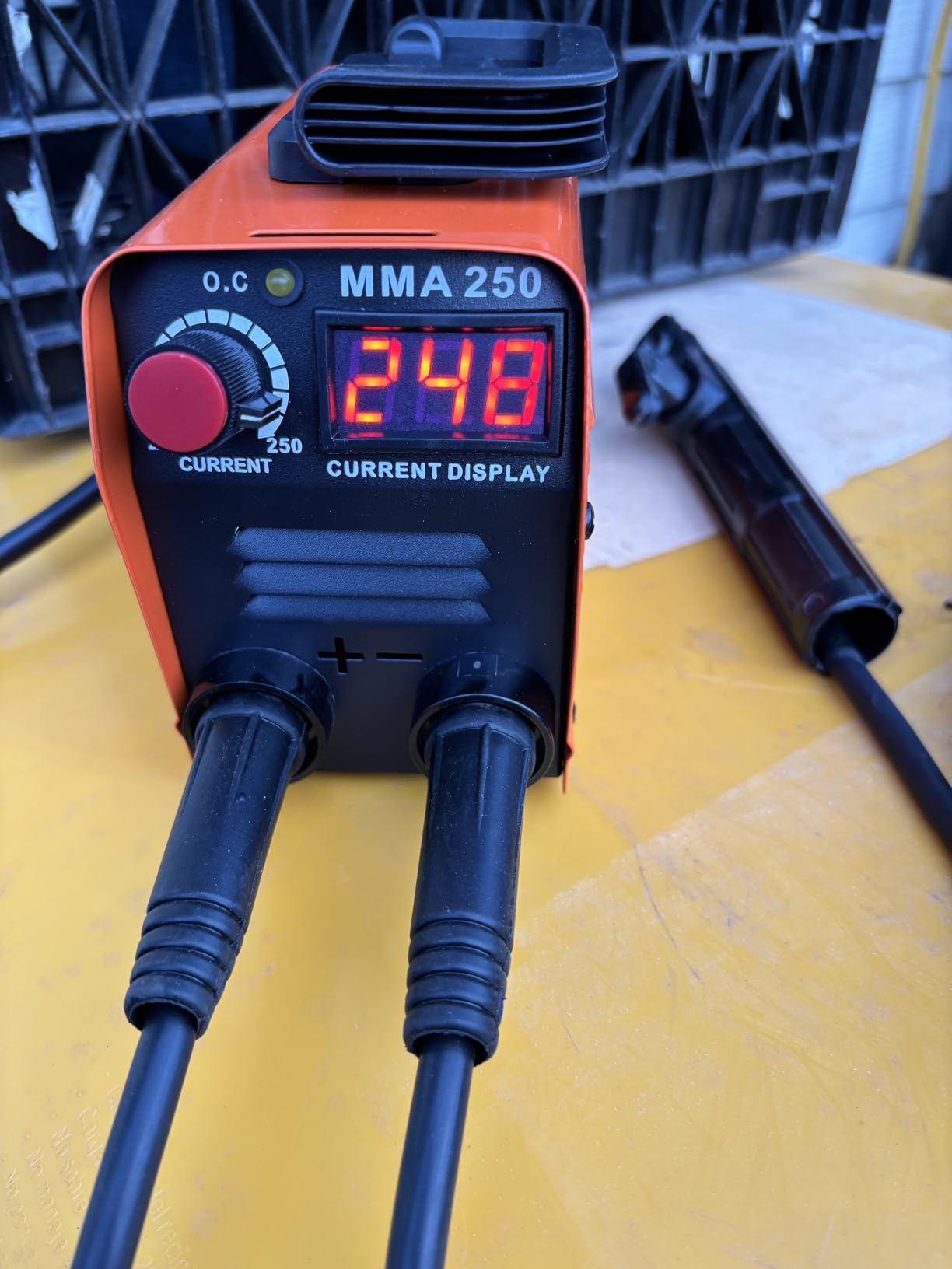 Super Mini Stick Welder 250A ARC Portable MMA Welding Machine for Beginners, 10pcs Welding Rod Tools Included customer photo 2