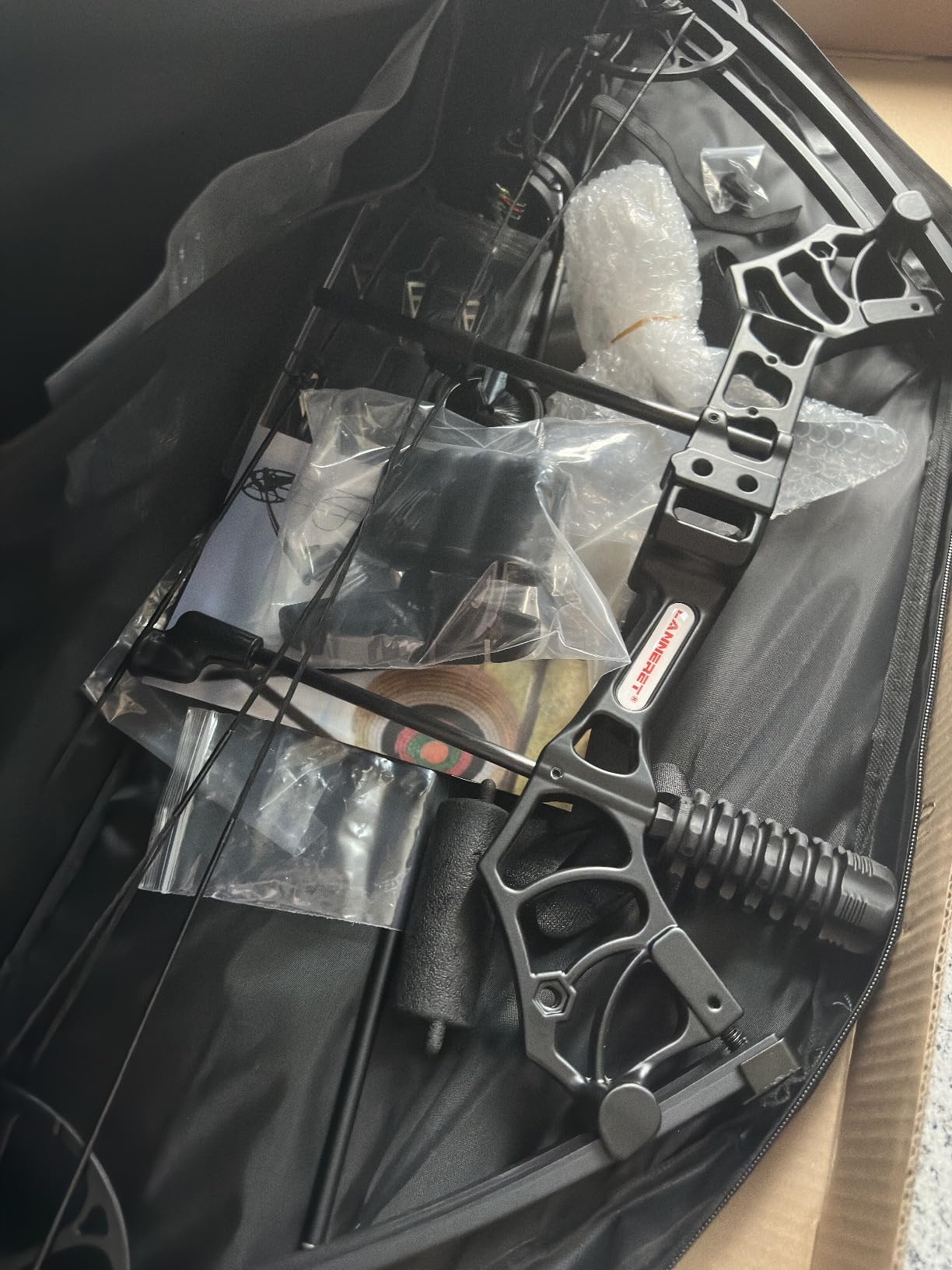 Lanneret Compound Bow and Archery Sets - Right Hand Archery Compound Bows customer photo 1