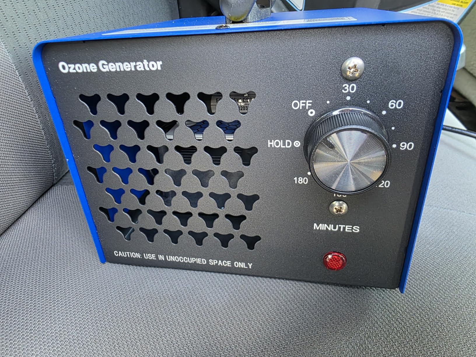 ONAMOR Ozone Generator Odor Eliminator 70000mg, High Capacity Ozone Machine Odor Removal Up to 6000 Sq.Ft, Ionizer Ozonator for Smoke, Car, Basement And Pet Room, Black customer photo 2