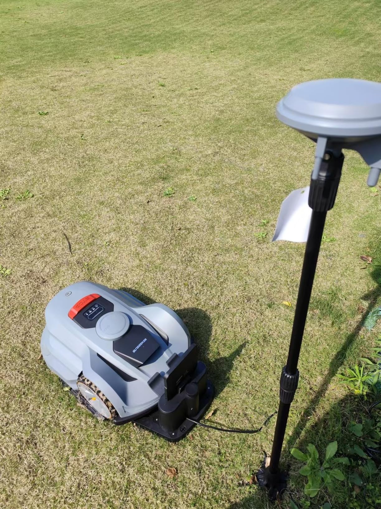 Sunseeker X7 Wireless Robot Lawn Mower 0.75 Acre/ 32,000Sq. Ft, with Smart APP Control, Vision AI System & RTK, Path Planning, Adaptive Floating Cut Height up to 4