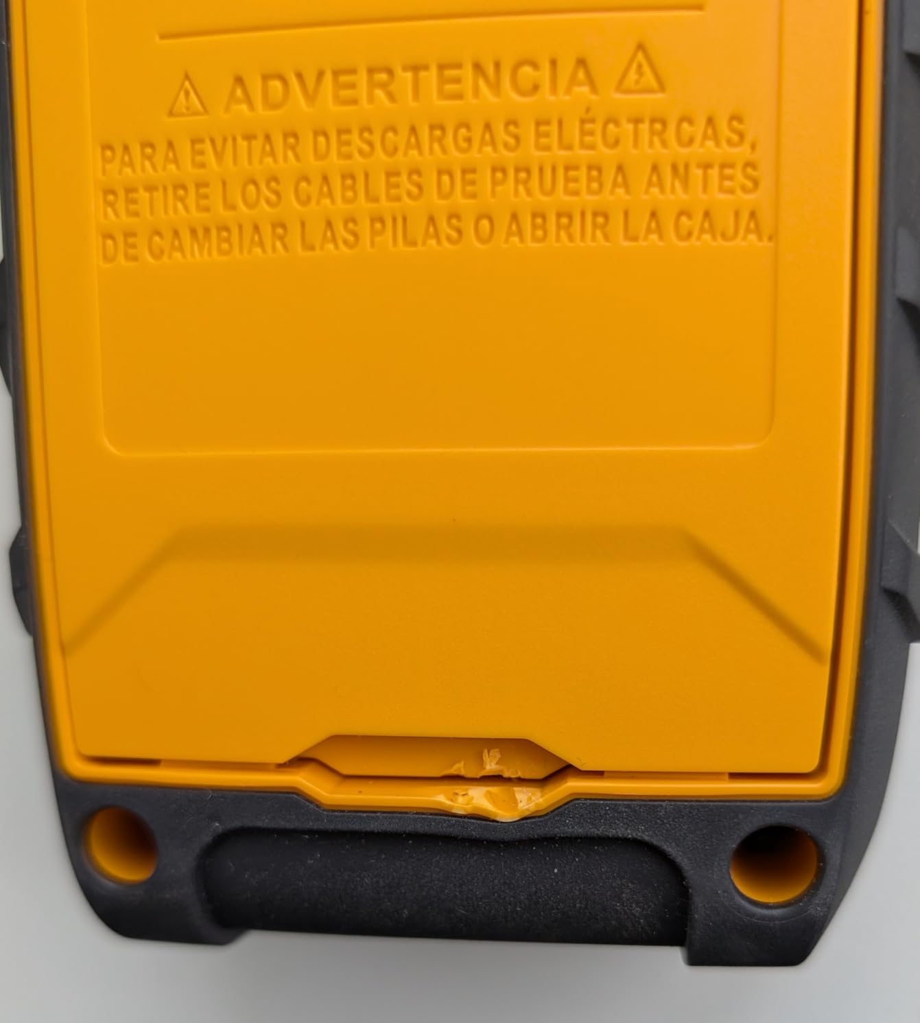 Ideal Electrical SureTrace Digital Circuit Tracer (61-946), Circuit Breaker Finder, 0-480 Volts AC/DC with Backlit Display customer photo 2