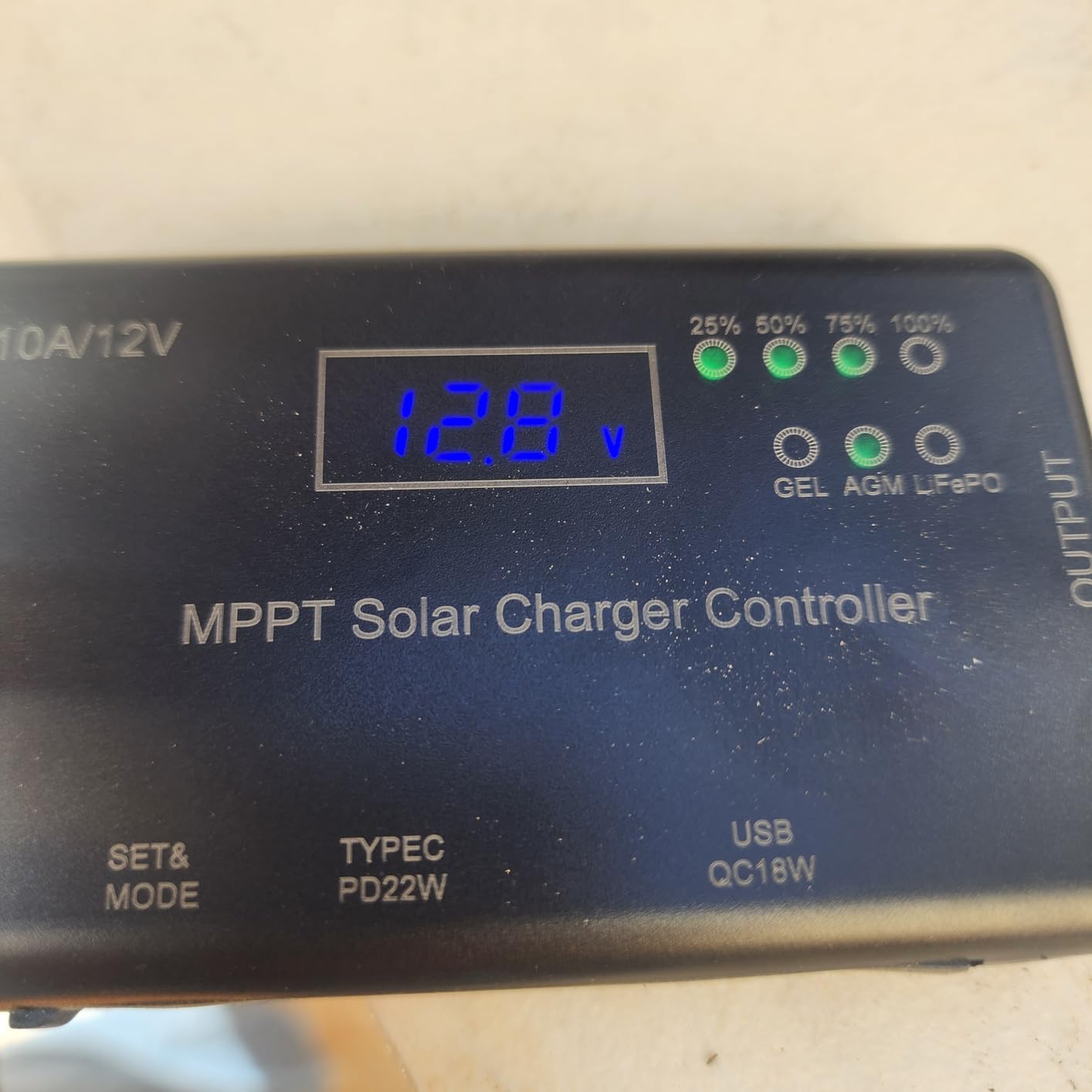 MPPT Solar Charge Controller 12V 10A, Solar Panel Charge Controller with Type-C and USB Output for Solar Panel and Gel, AGM, LiFePO4 Battery customer photo 2