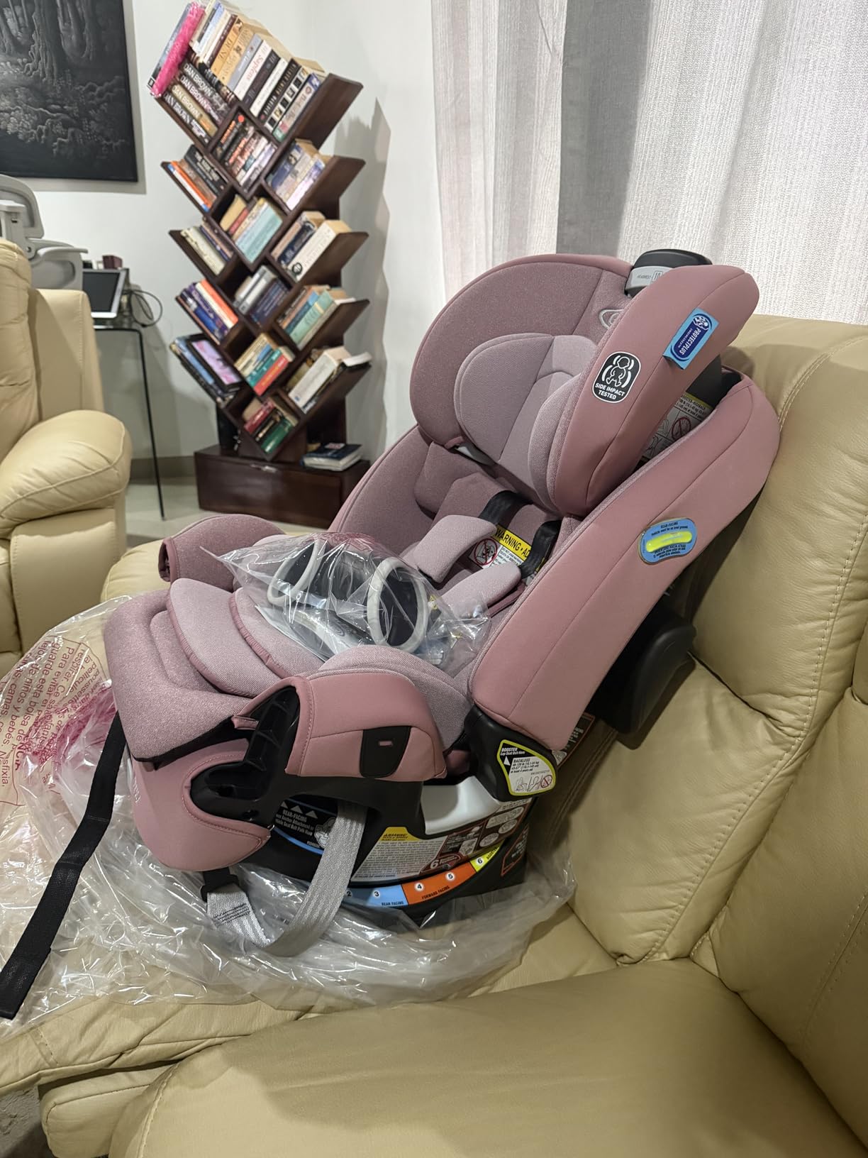Graco® 4Ever DLX 4 in 1 Car Seat | Infant to Toddler Car Seat, Maven, Adaptable for 10 Years of Use, Size: 20x21.5x24 Inch customer photo 2