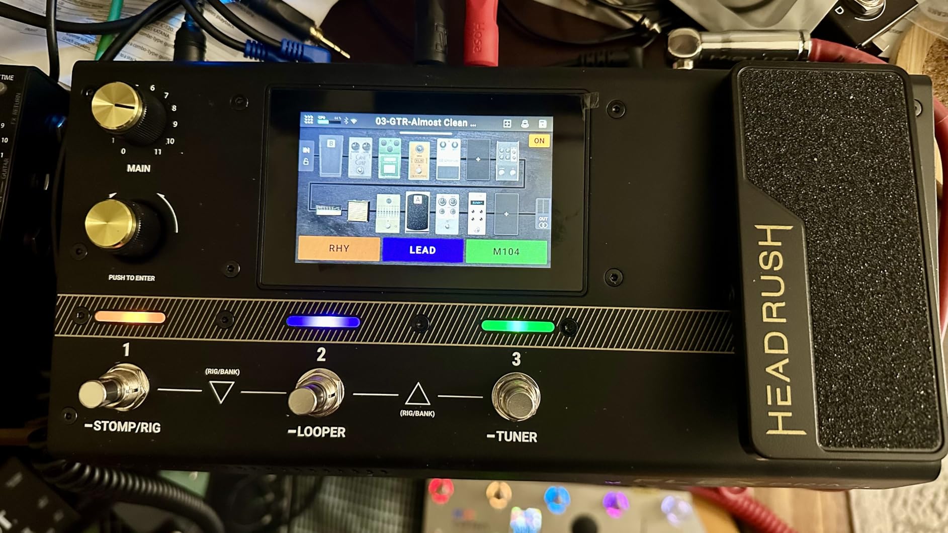 HeadRush Flex Prime - Guitar and Bass Multi Effects Pedal and Amp Modeling Processor with Touchscreen, Looper, Wi-Fi, Bluetooth, IR Loader, USB, Lessons customer photo 2
