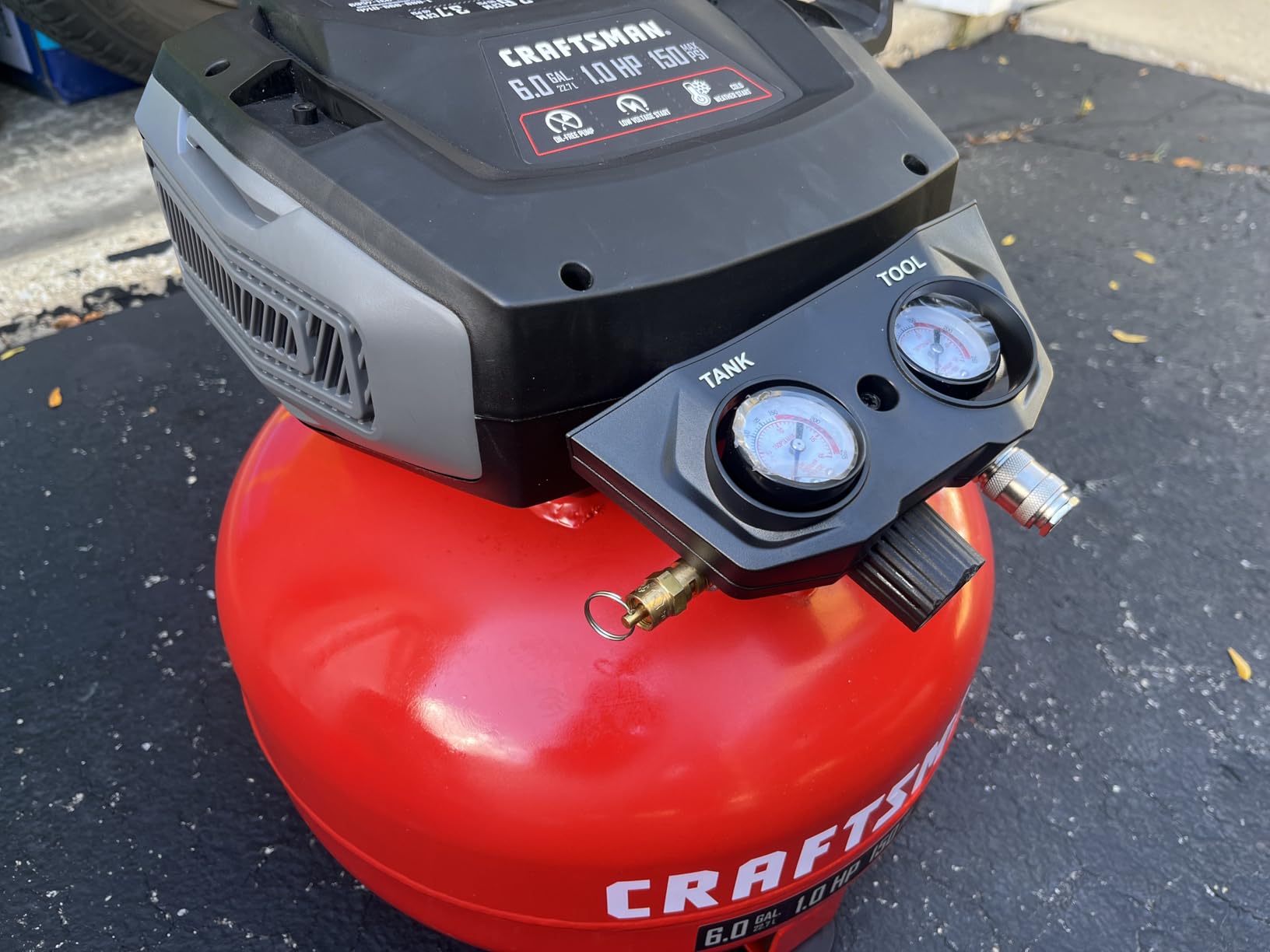 Craftsman Air Compressors 6 Gallon Portable Pancake Air Compressor, Oil Free Max 150 Psi 1.0HP 2.6 CFM@90PSI customer photo 1