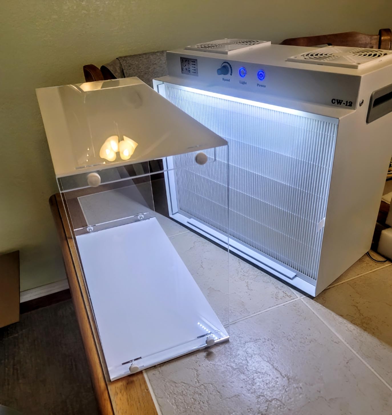 Laminar Flow Hood with HEPA H12 Filter, FFU, 17.3