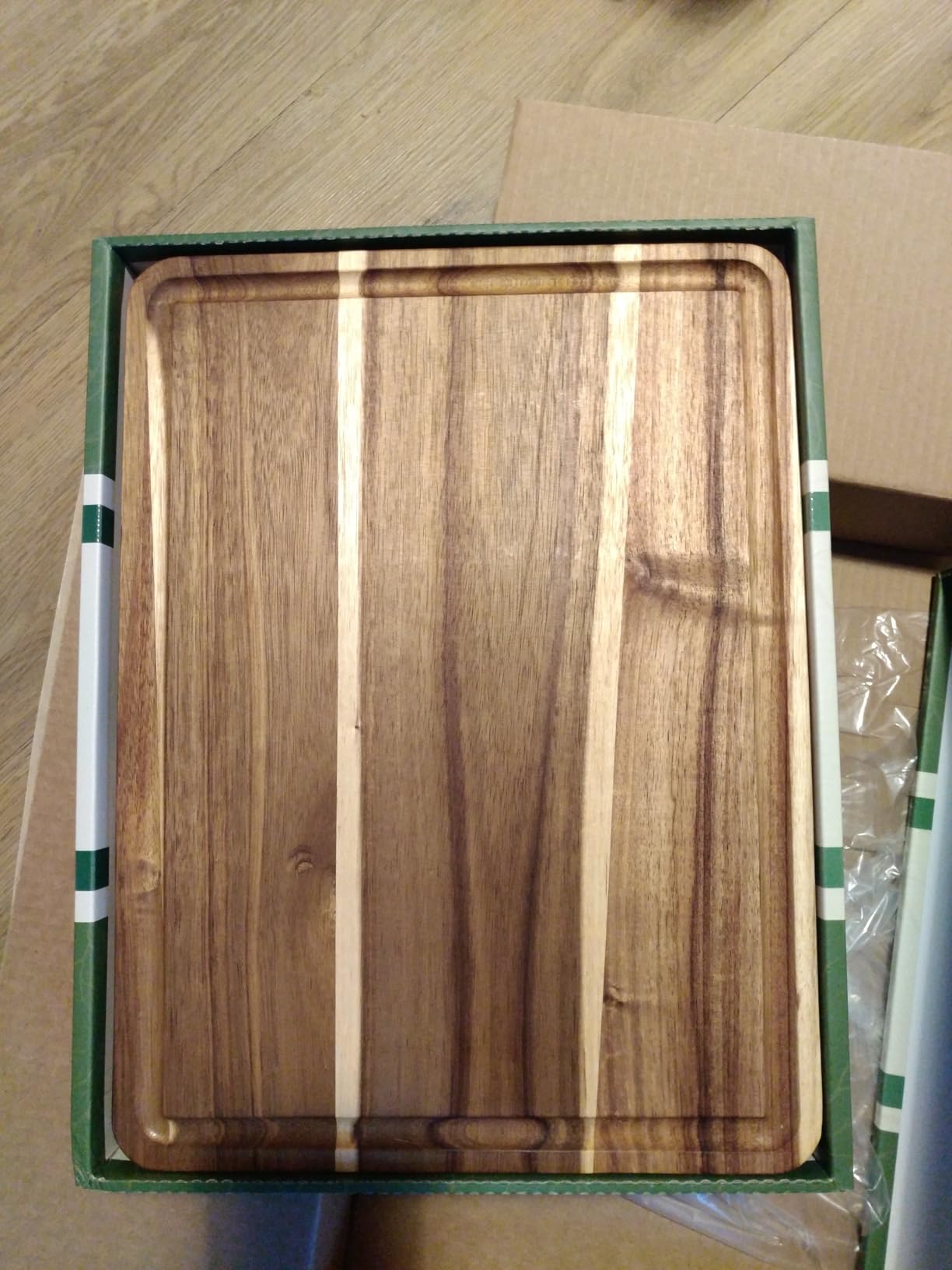 AZRHOM Thick End Grain Acacia Wood Cutting Board 24x18x2 In, Wooden Butcher Block Chopping Board with Juice Groove Handles Non-Slip Pats customer photo 2