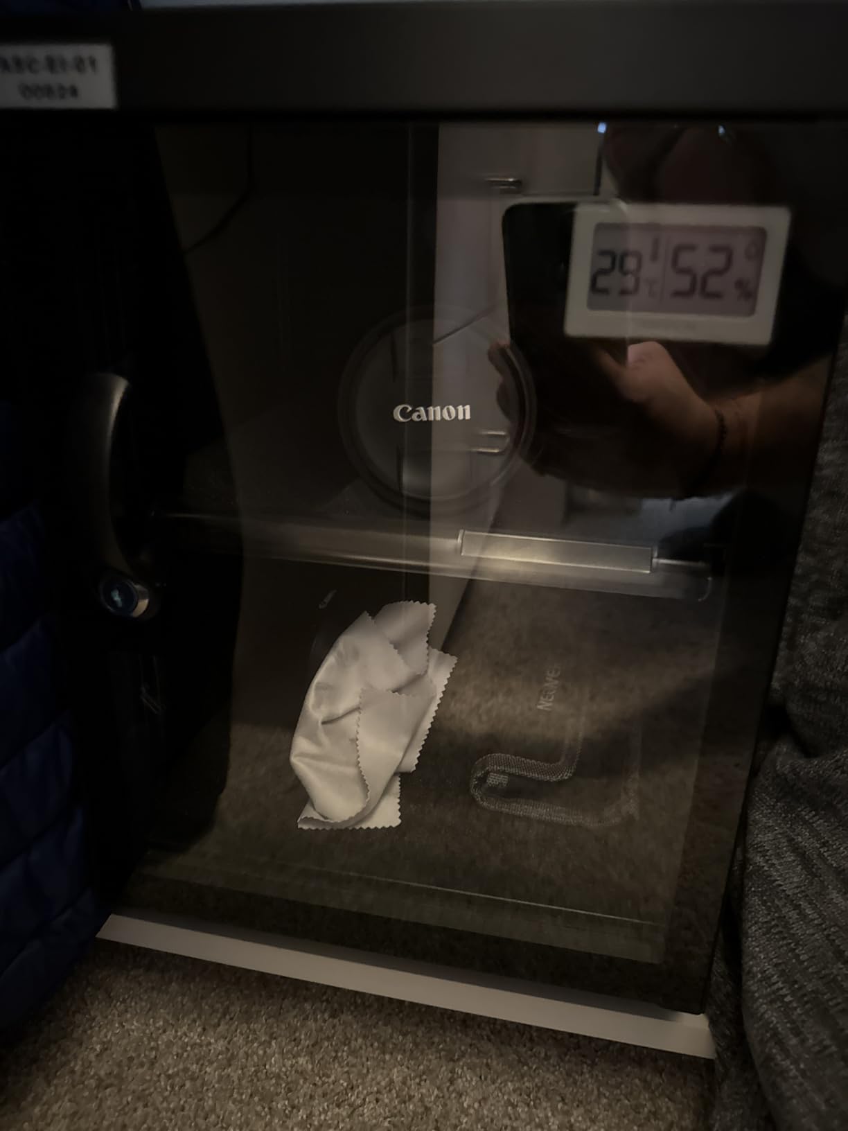 Electronic Dry Cabinet 30L, Camera Dry Cabinet 2 Tiers, Dehumidify Moisture Proof Lab Dry Box customer photo 1